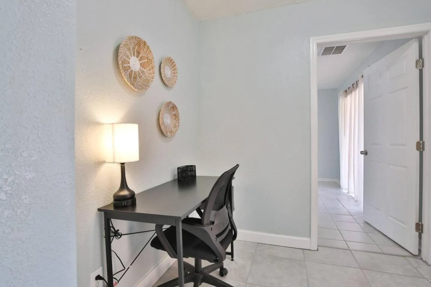 Coastal Villa w Amazing Courtyard - Splash Pad!