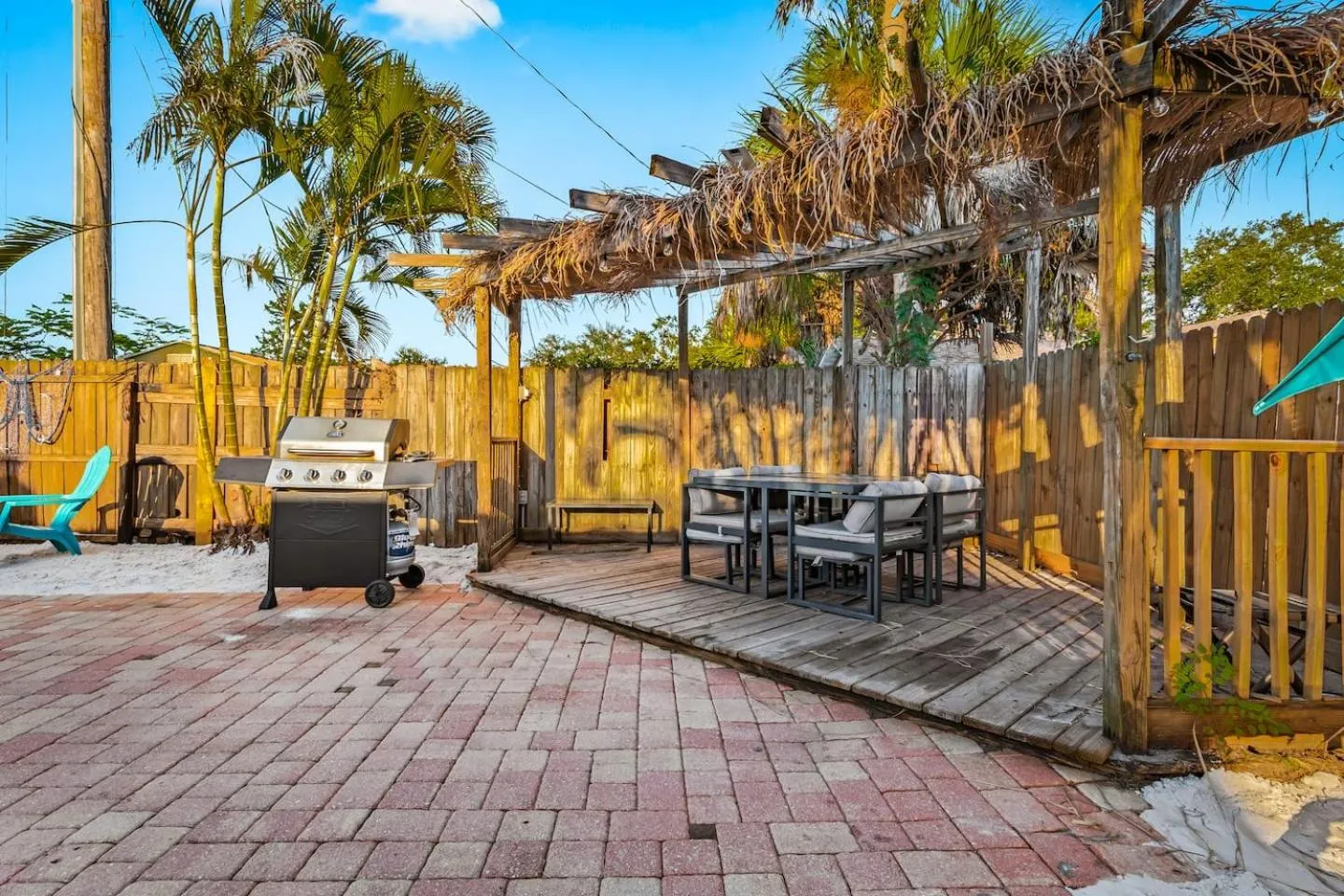Coastal Villa w Amazing Courtyard - Splash Pad!