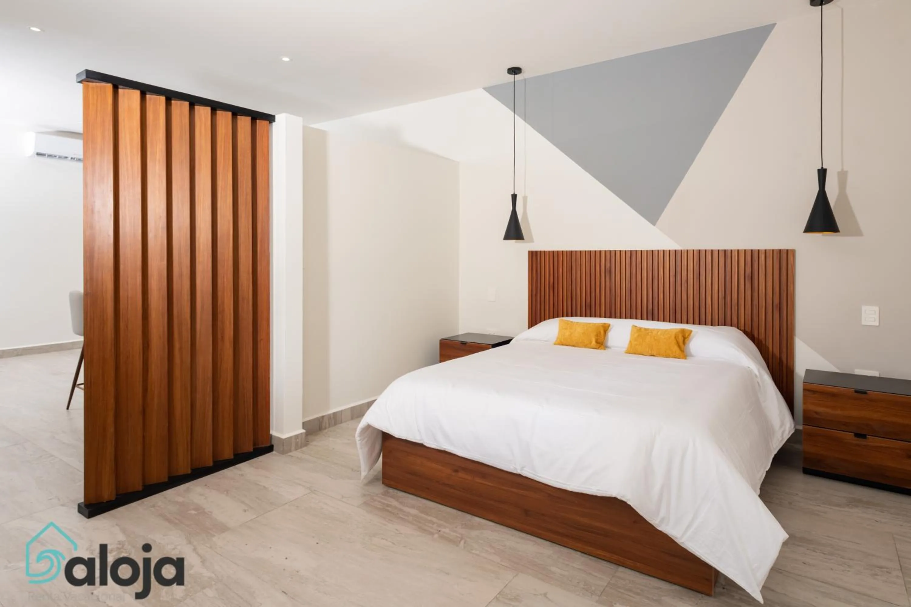 Bed in Torre Sofia - By Aloja RV