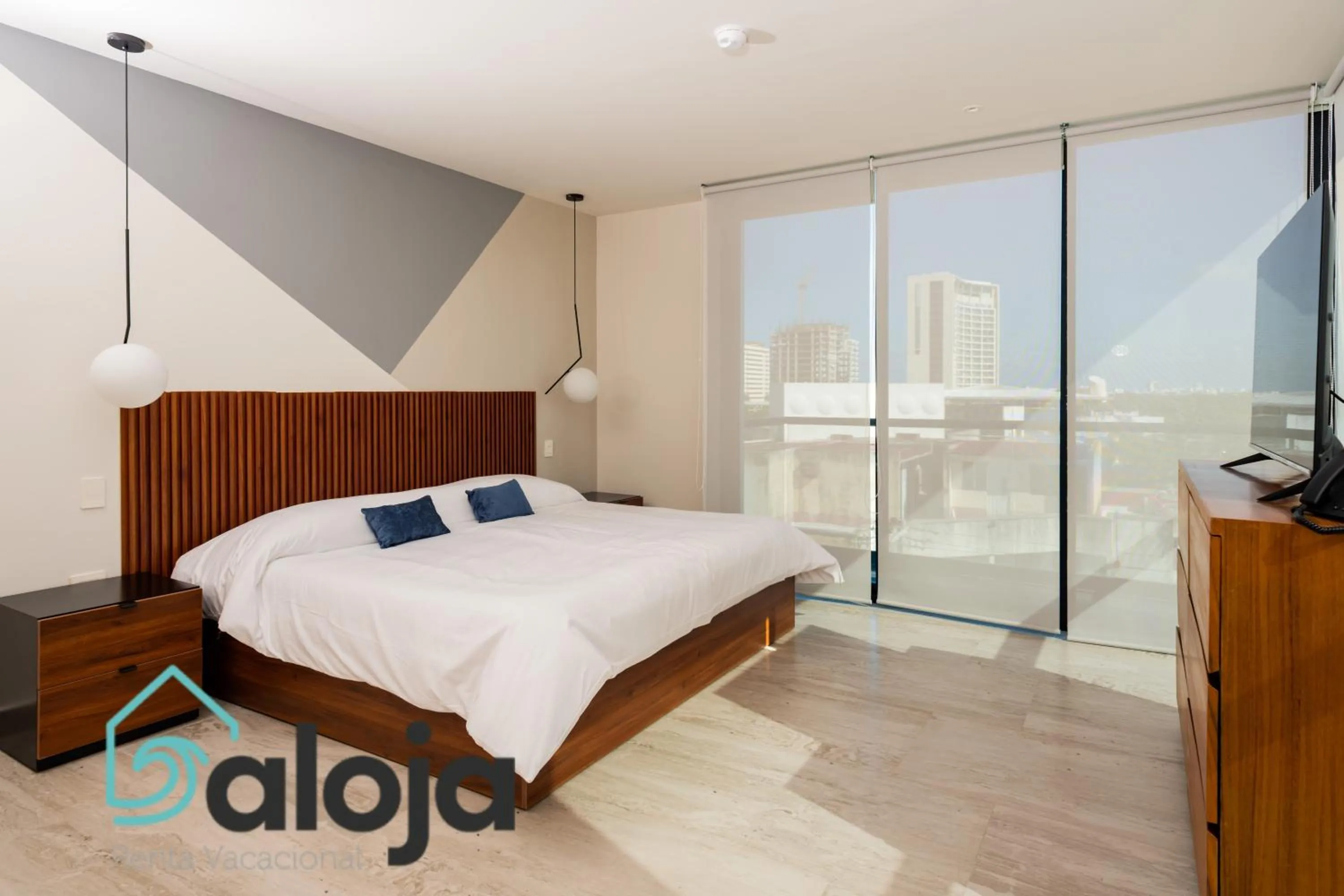 Bed in Torre Sofia - By Aloja RV