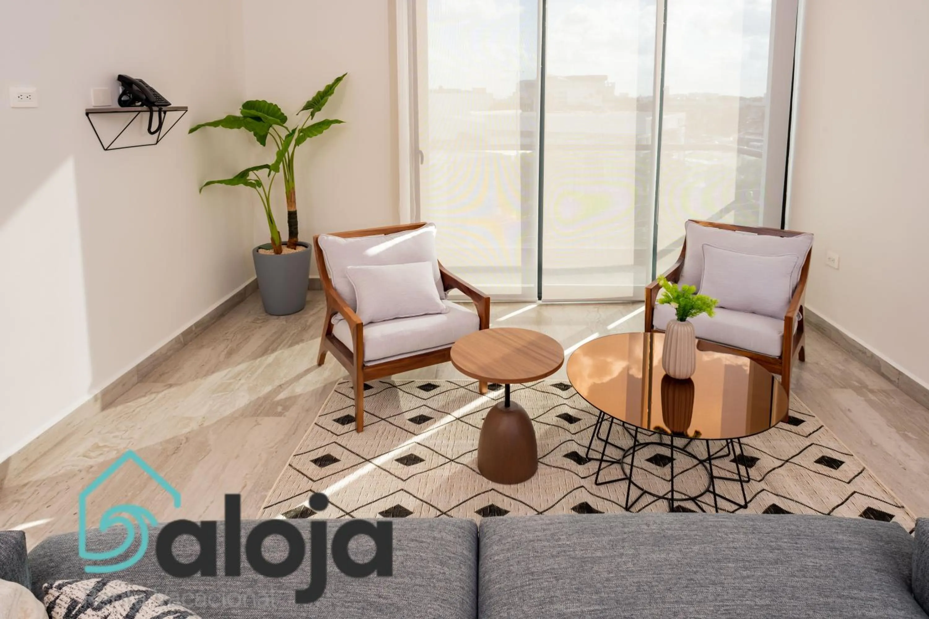 Living room in Torre Sofia - By Aloja RV