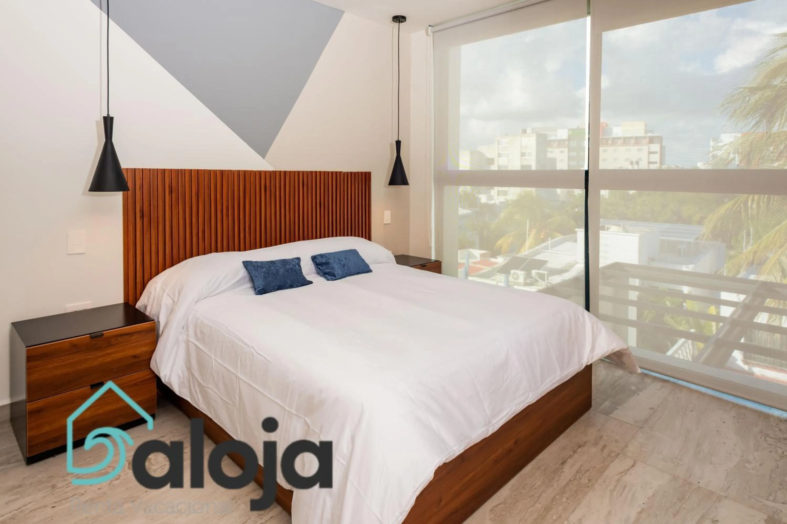 Bed in Torre Sofia - By Aloja RV