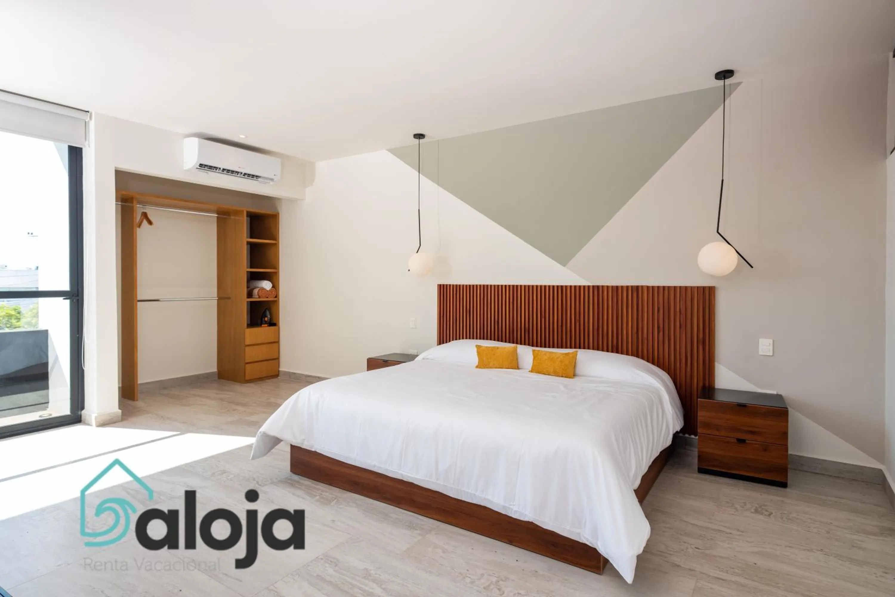 Bed in Torre Sofia - By Aloja RV