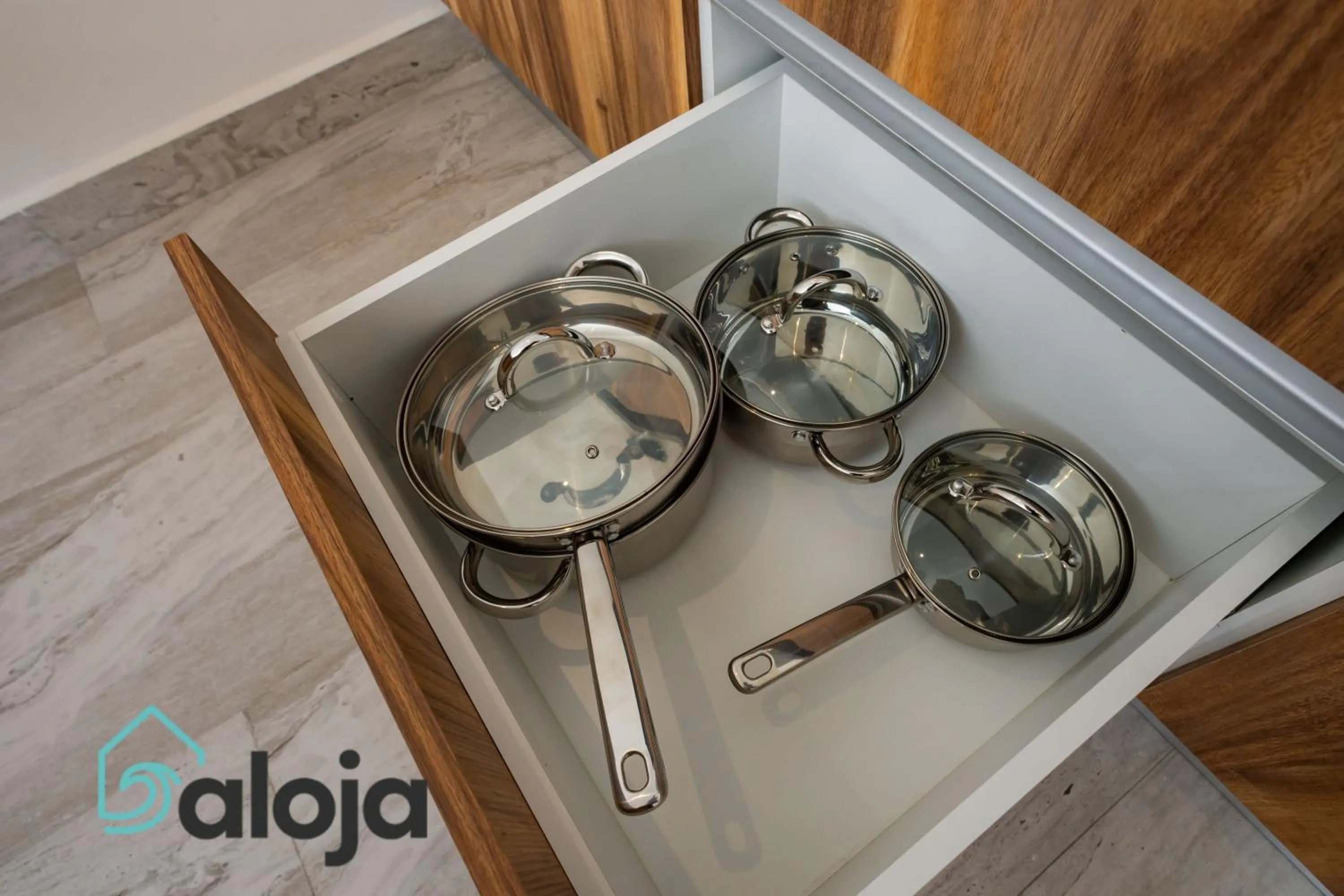 Kitchen or kitchenette in Torre Sofia - By Aloja RV