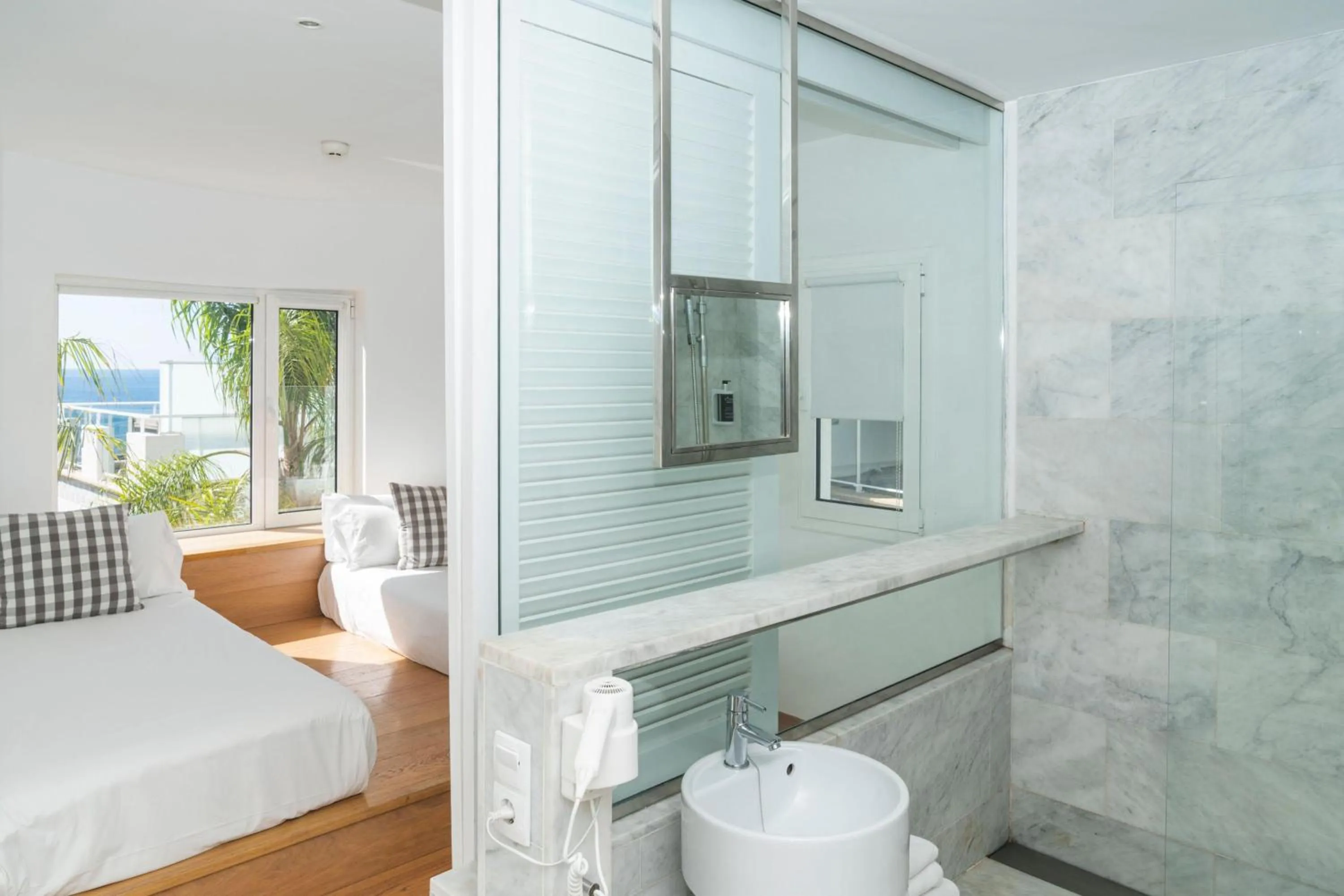 Bathroom in Marina Bayview Gran Canaria - Adults Only