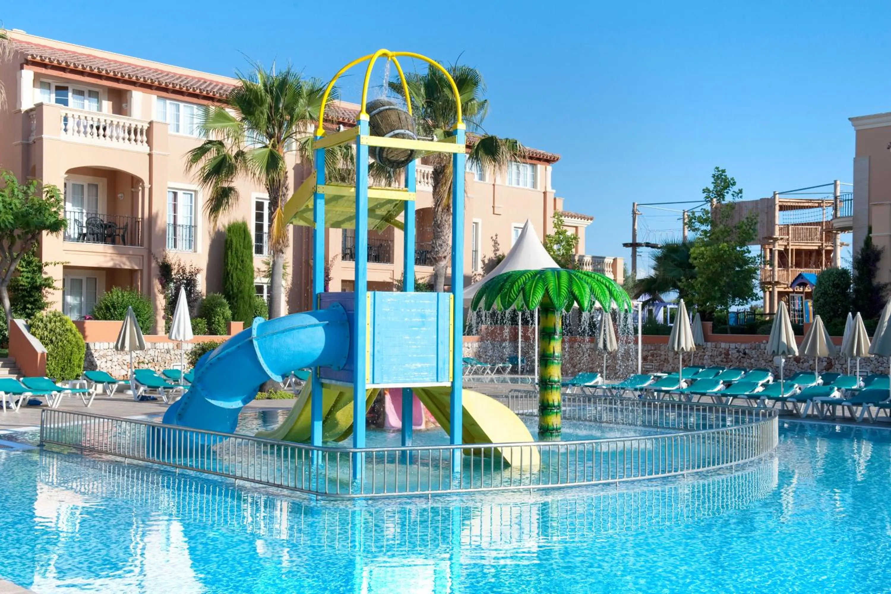 Aqua park in Grupotel Club Turquesa Mar