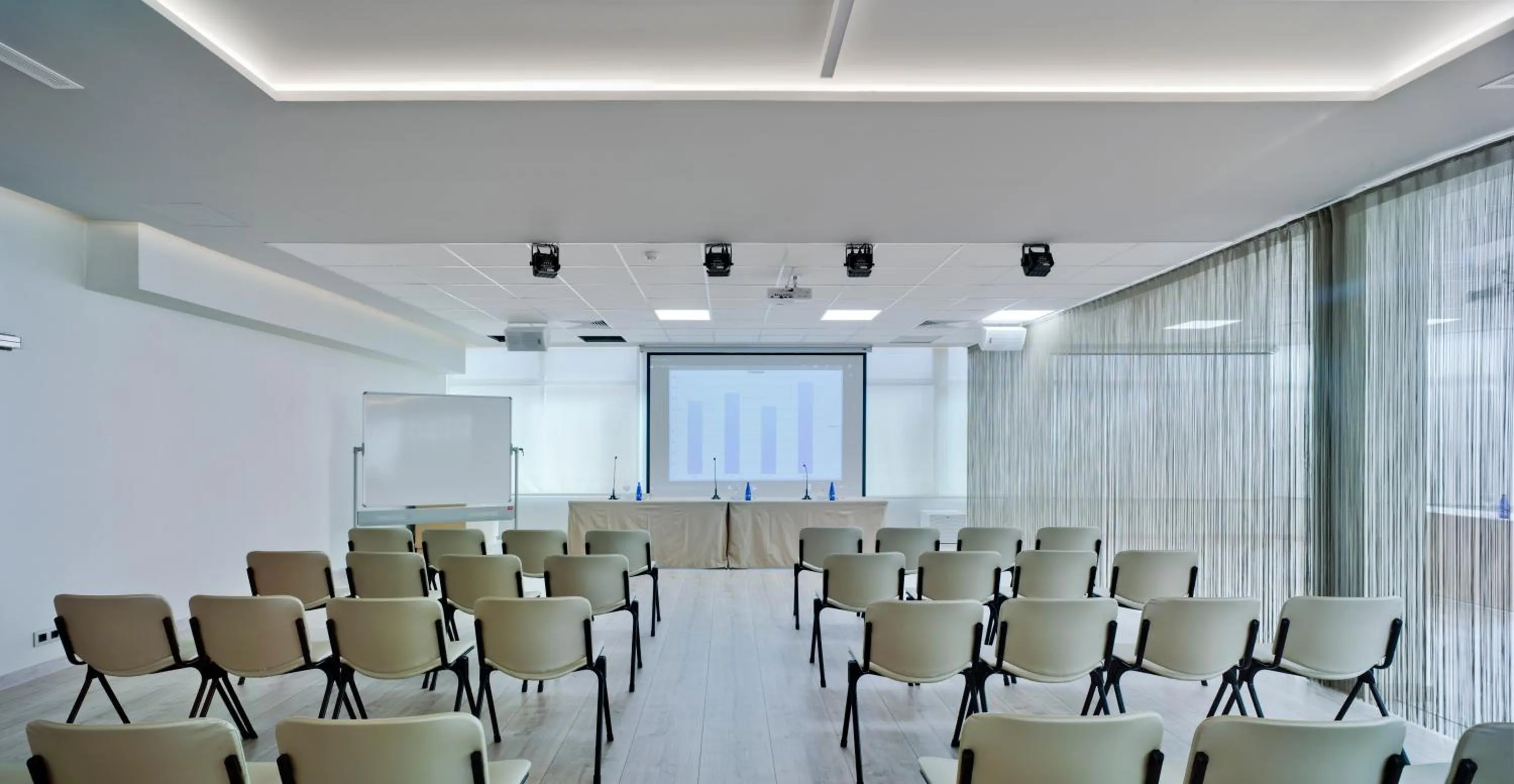 Meeting/conference room in Hotel Don Pancho - Designed for Adults