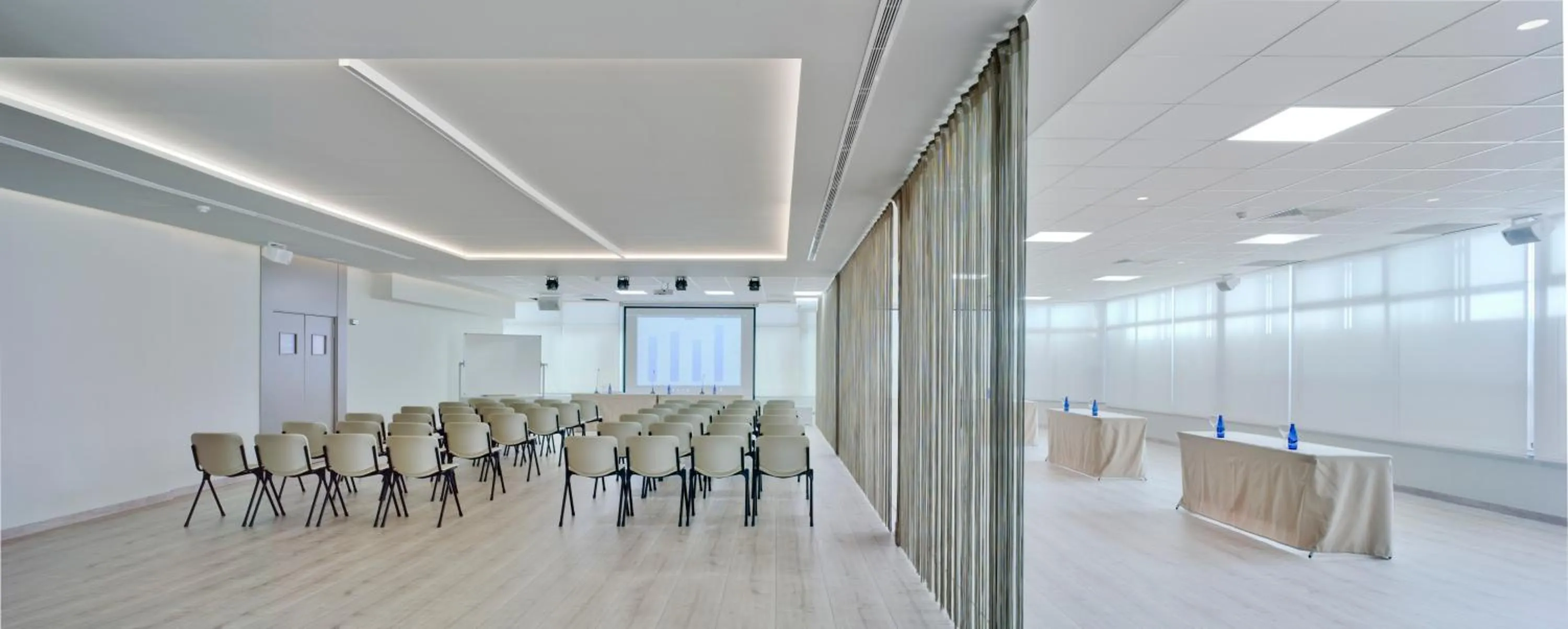 Meeting/conference room in Hotel Don Pancho - Designed for Adults