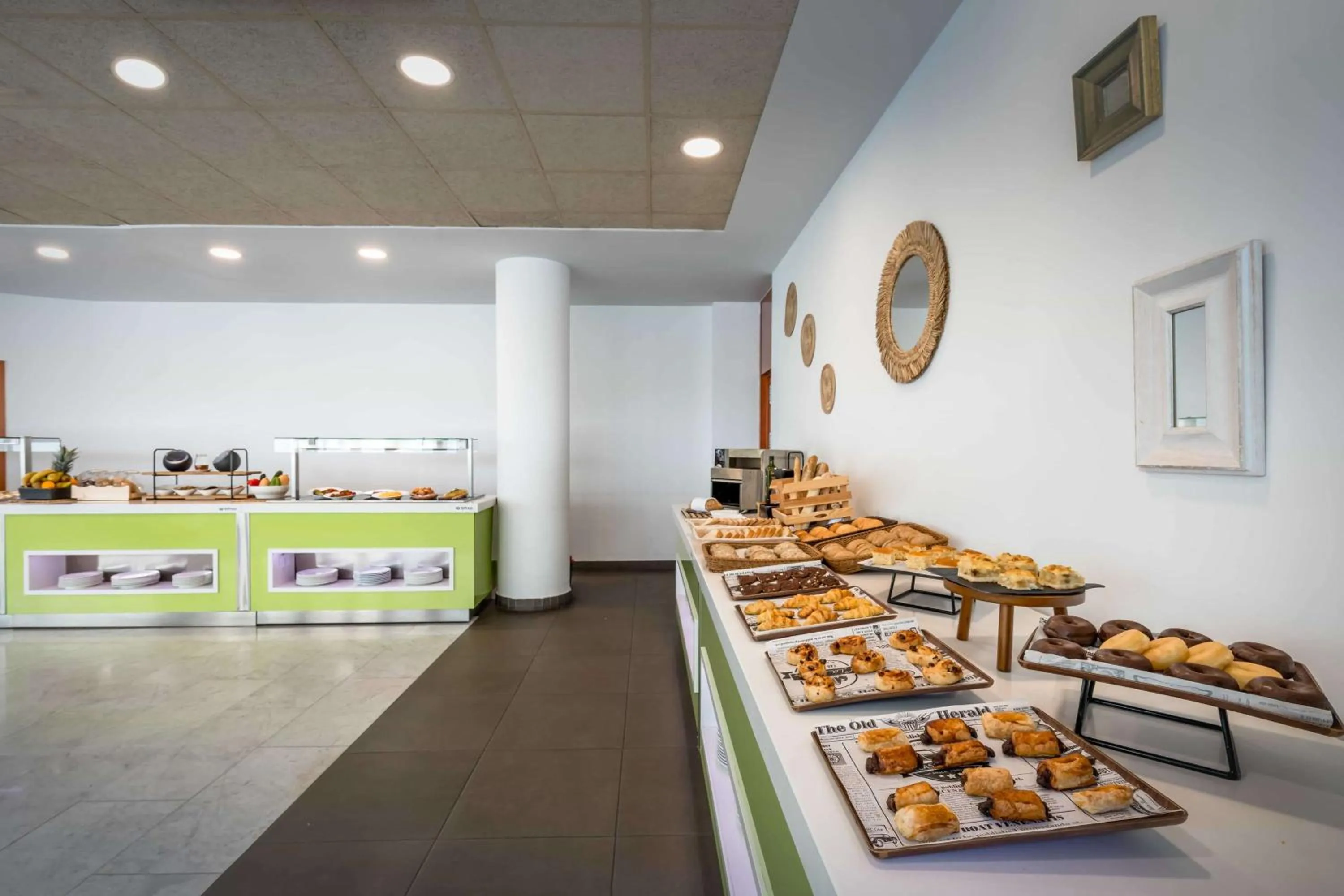 Breakfast in Allegro Murcia Azarbe