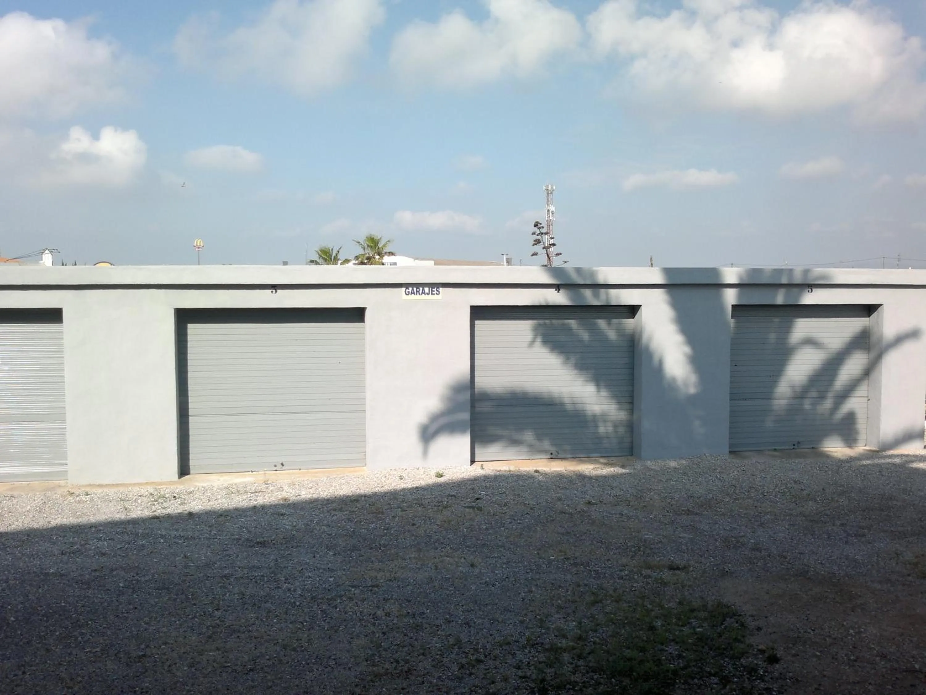 Property building in Hotel Roca