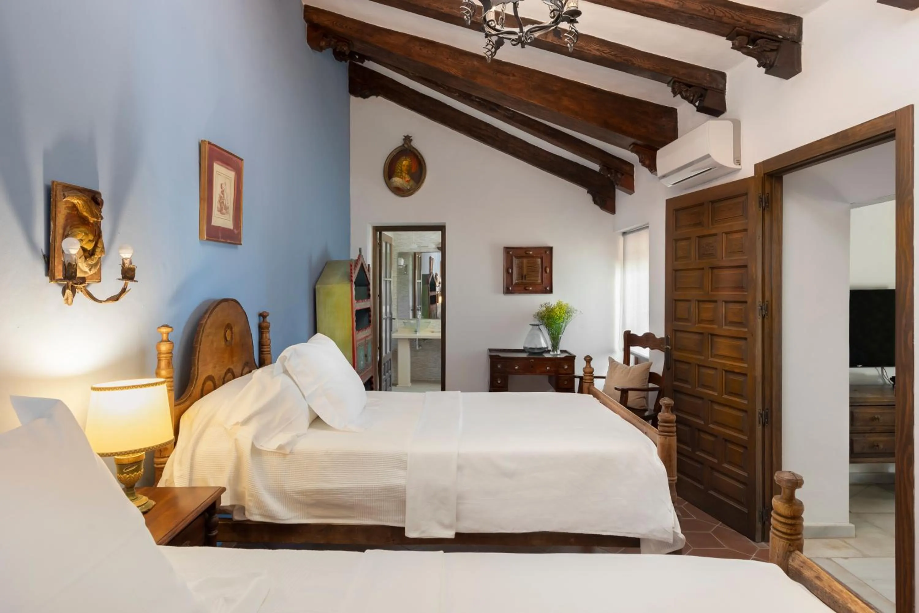 Bedroom, Bed in Suites Cortijo Fontanilla