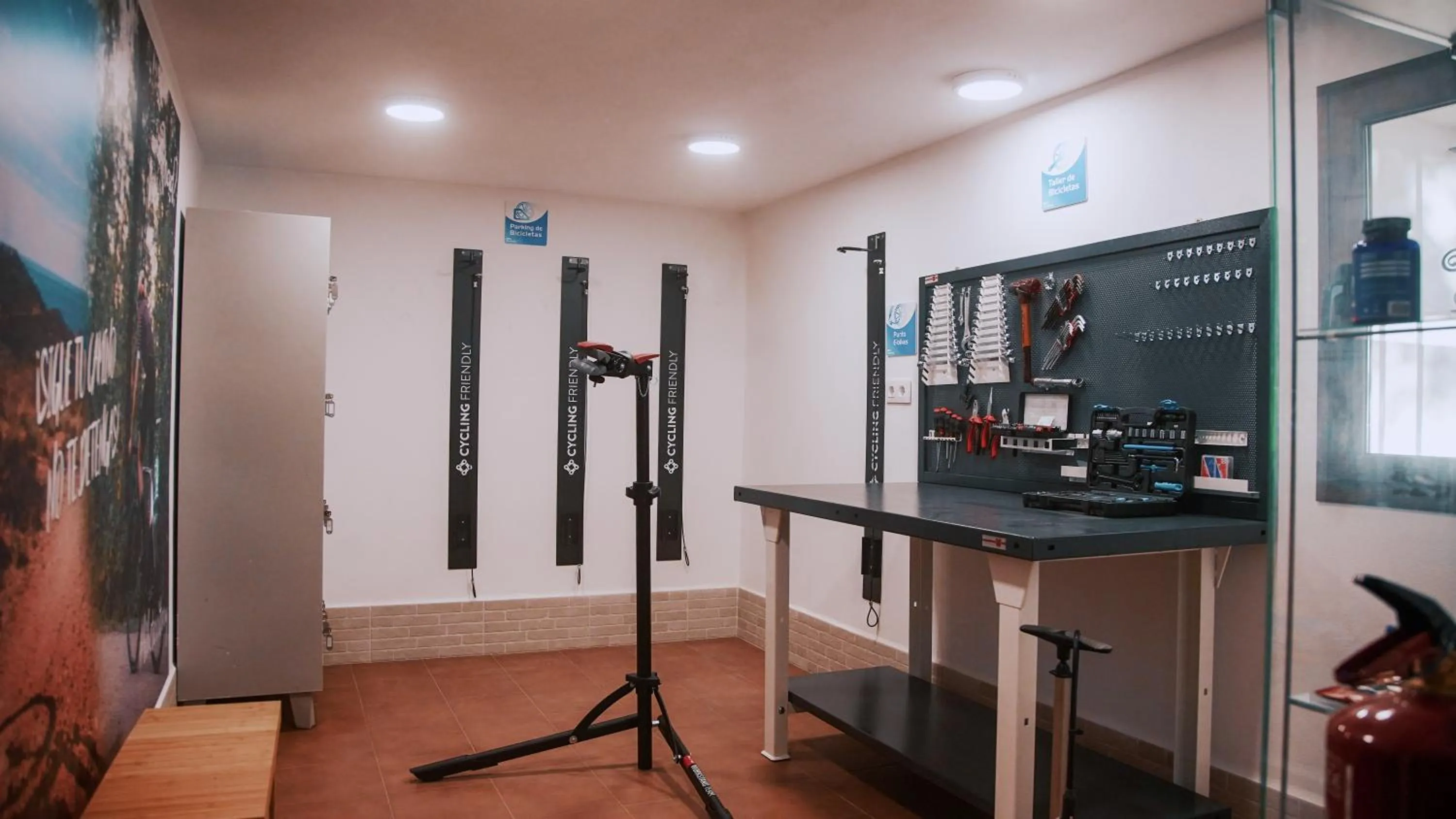 Cycling in Suites Cortijo Fontanilla