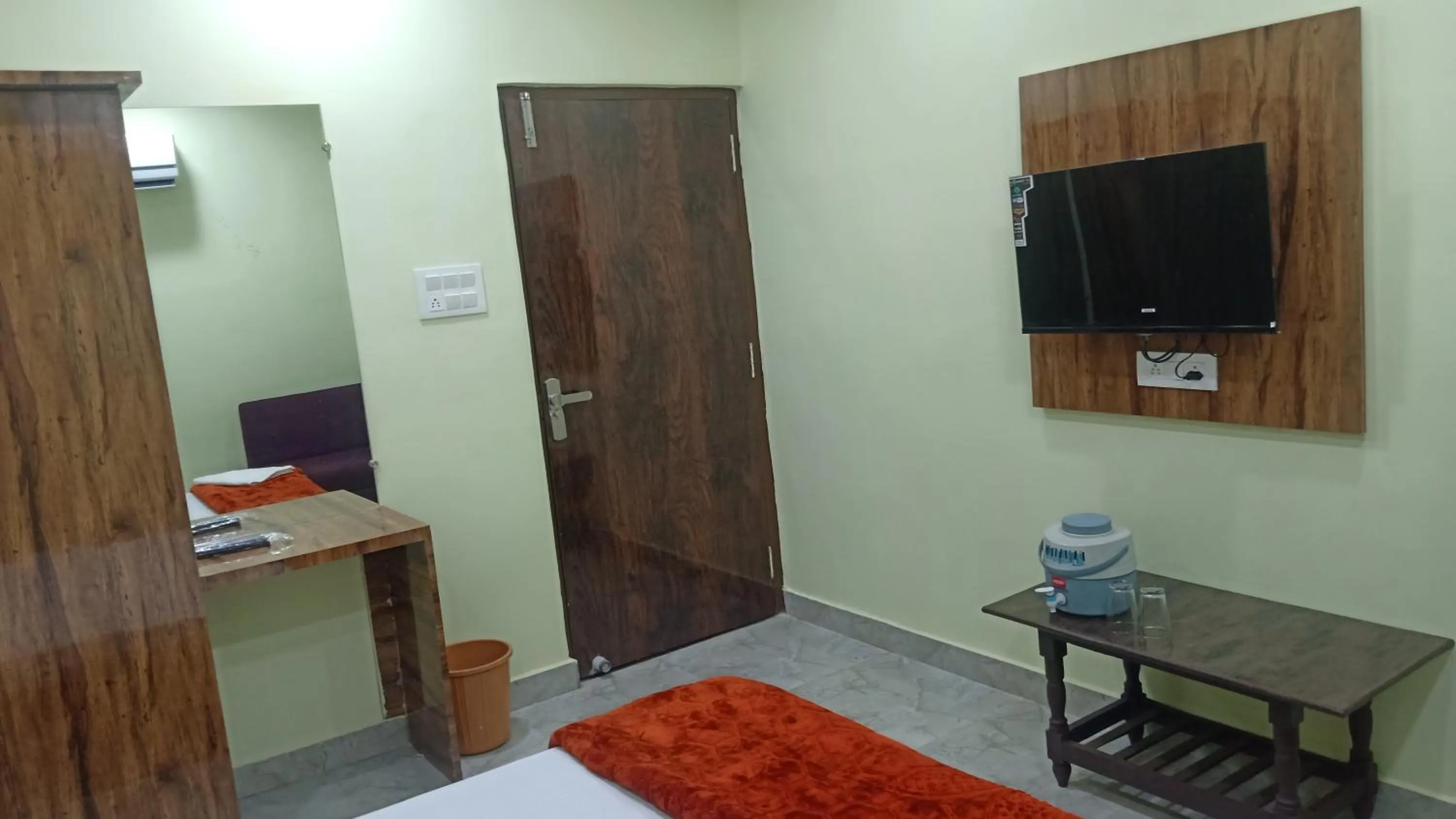 Shagun Banquet and Hotel