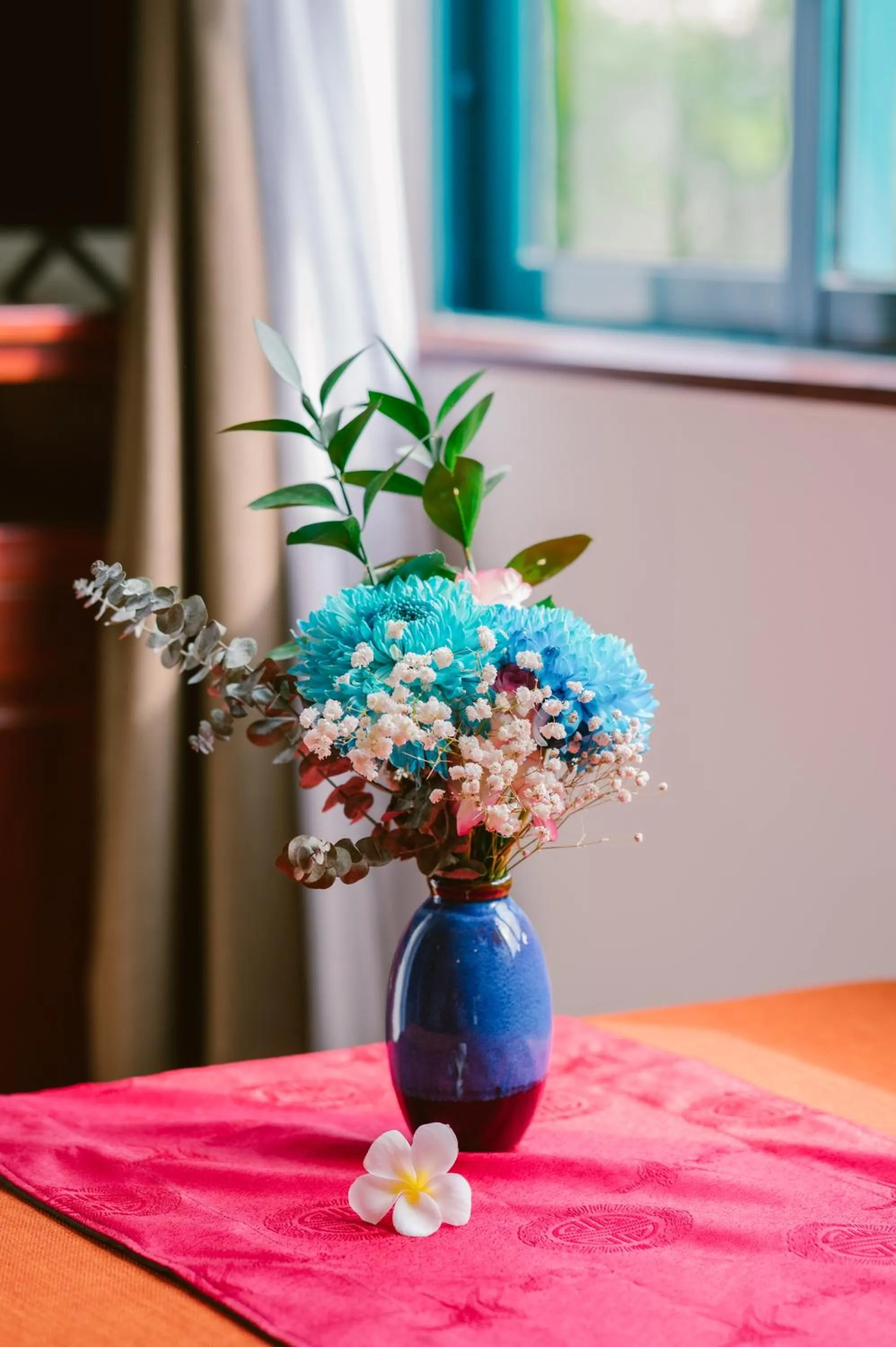 Decorative detail in De'Colore Villa Hoi An
