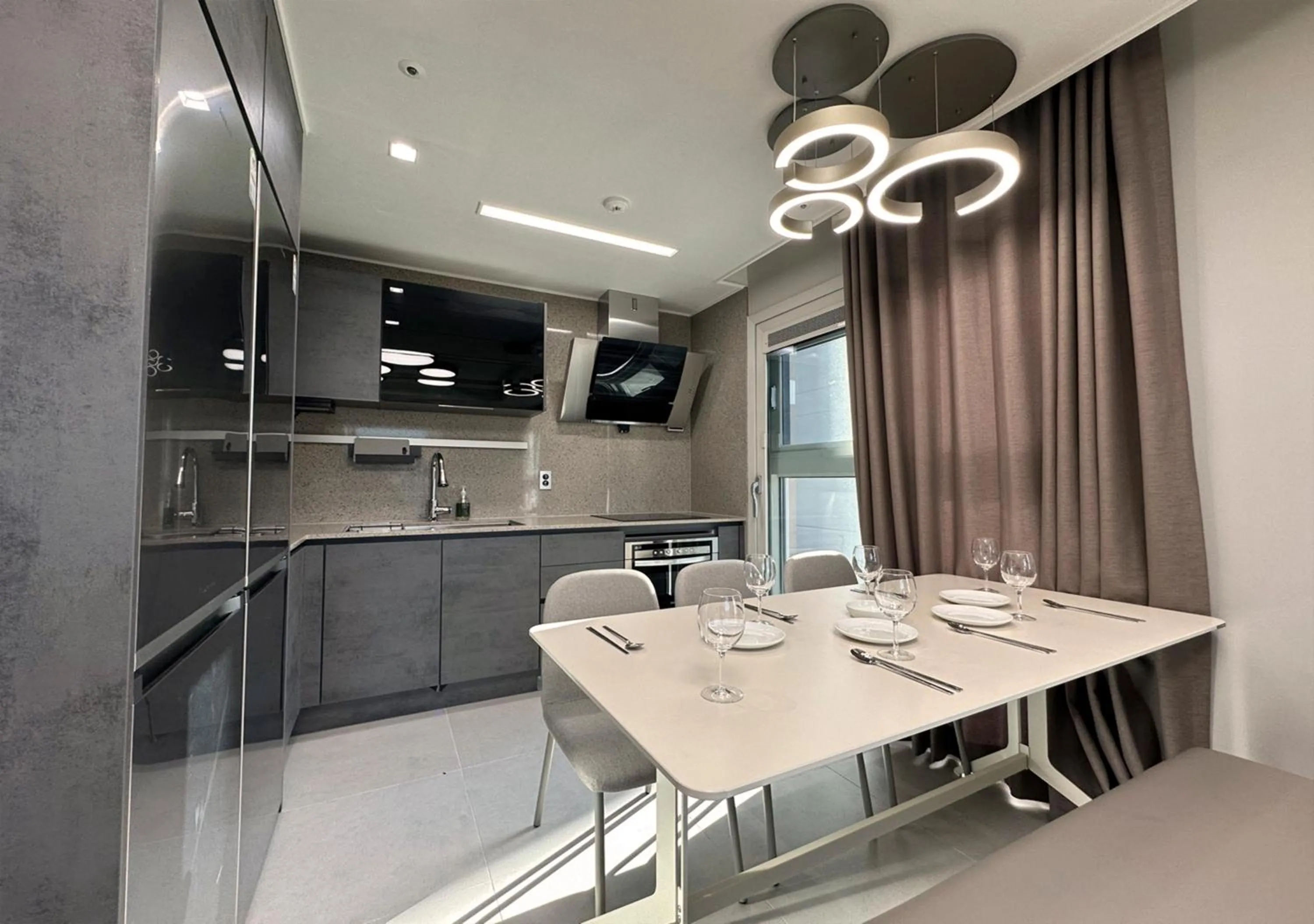 Kitchen or kitchenette in Y COLLECTION by UH FLAT OSIRIA