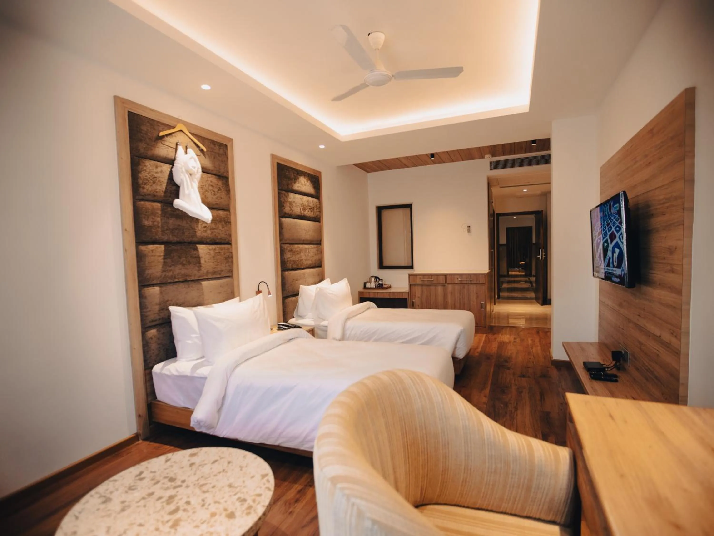 Bed in Clarks Inn Express, Dehradun