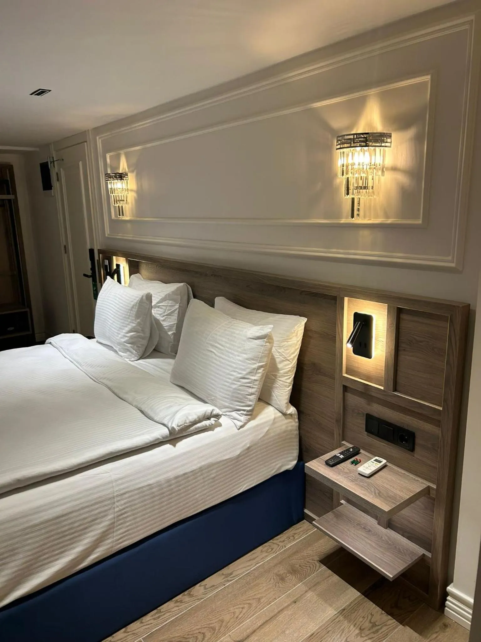 Bed in Prime Bosphorus Hotel