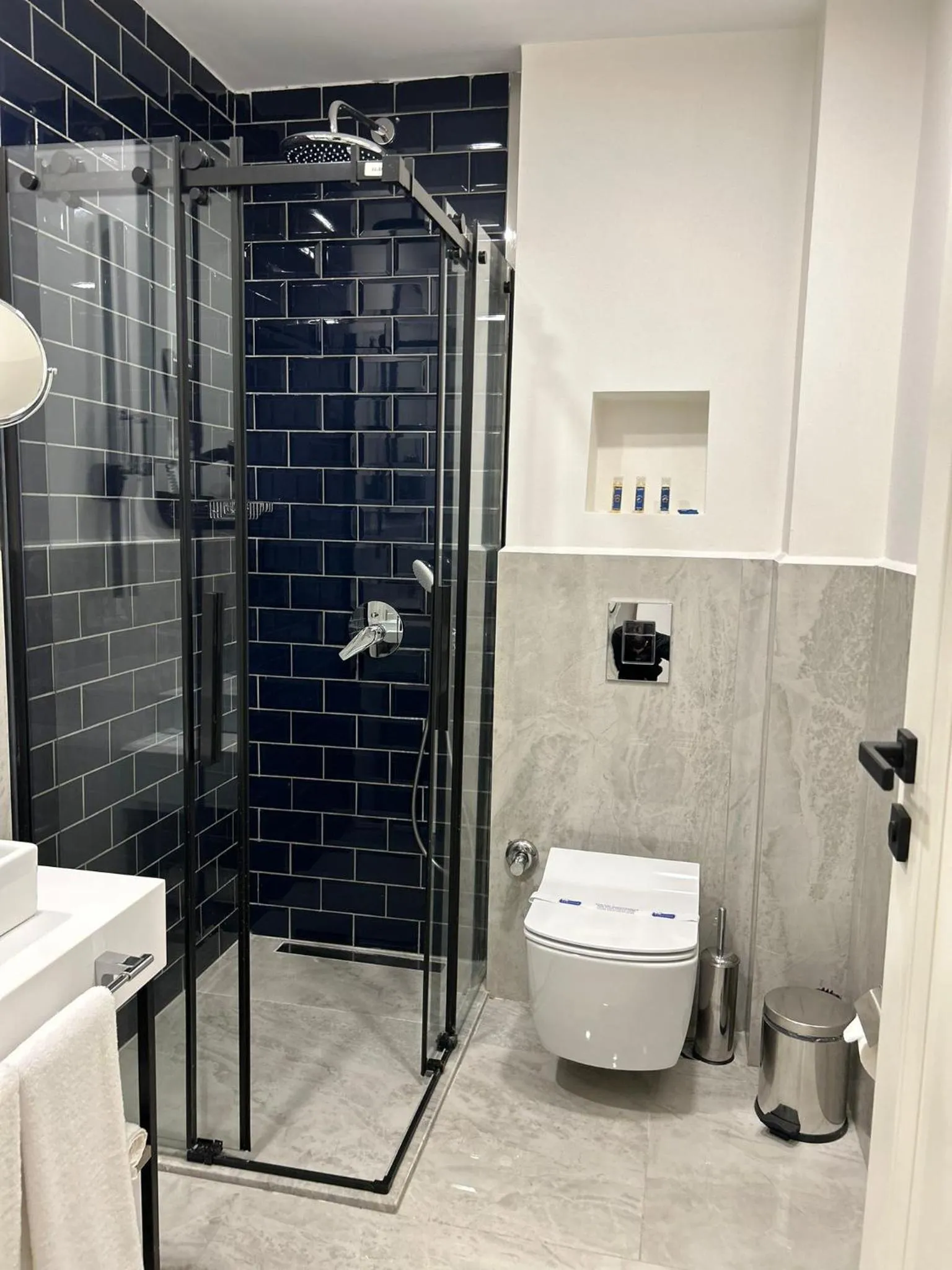 Shower in Prime Bosphorus Hotel