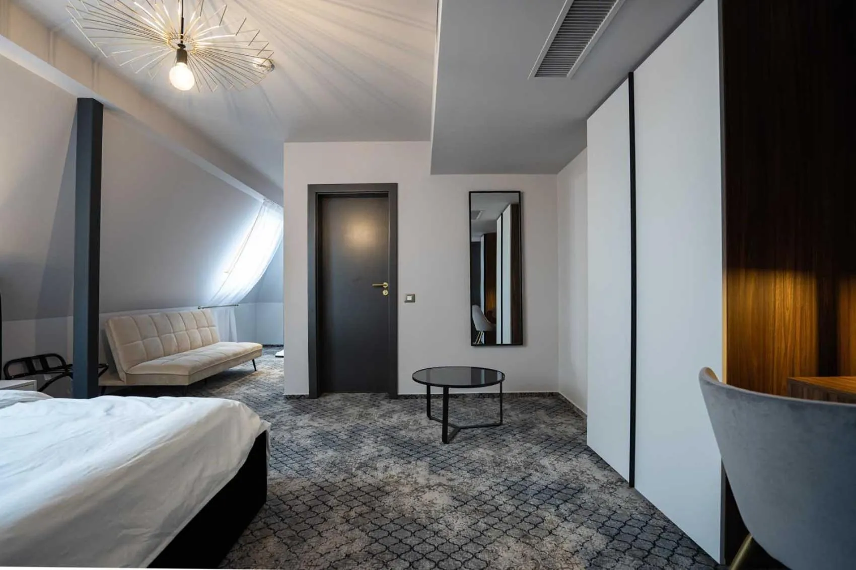 Bed in Hotel Cristal