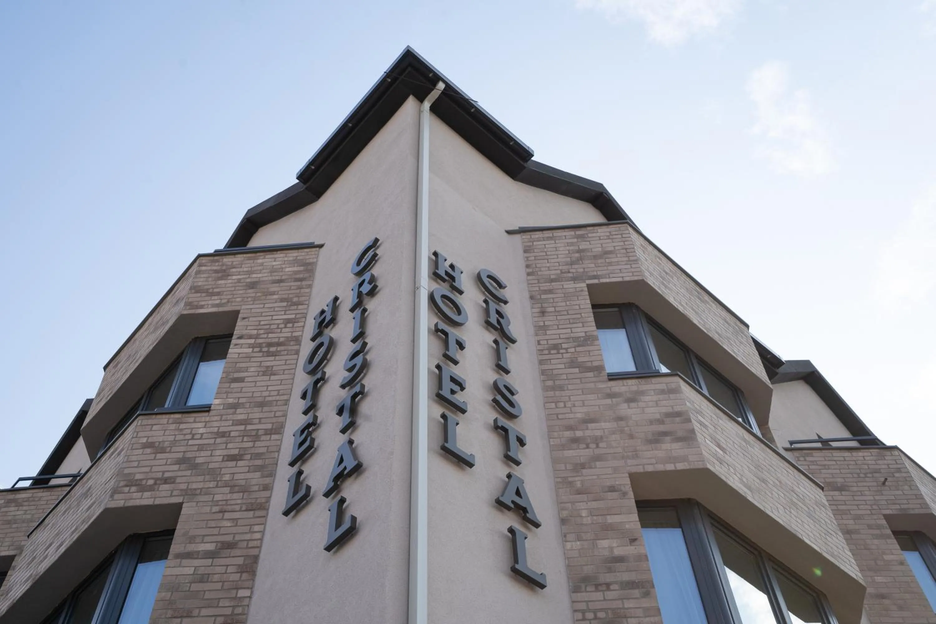 Property building in Hotel Cristal