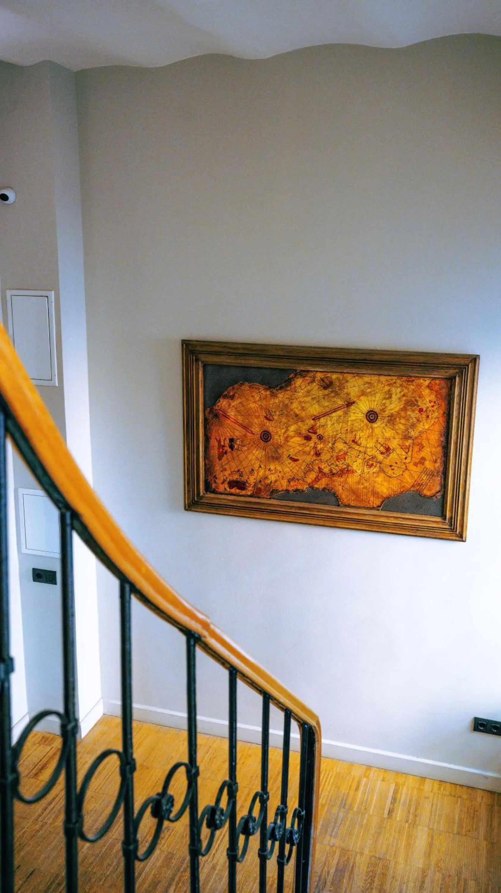 Property building in DeCamondo Residence