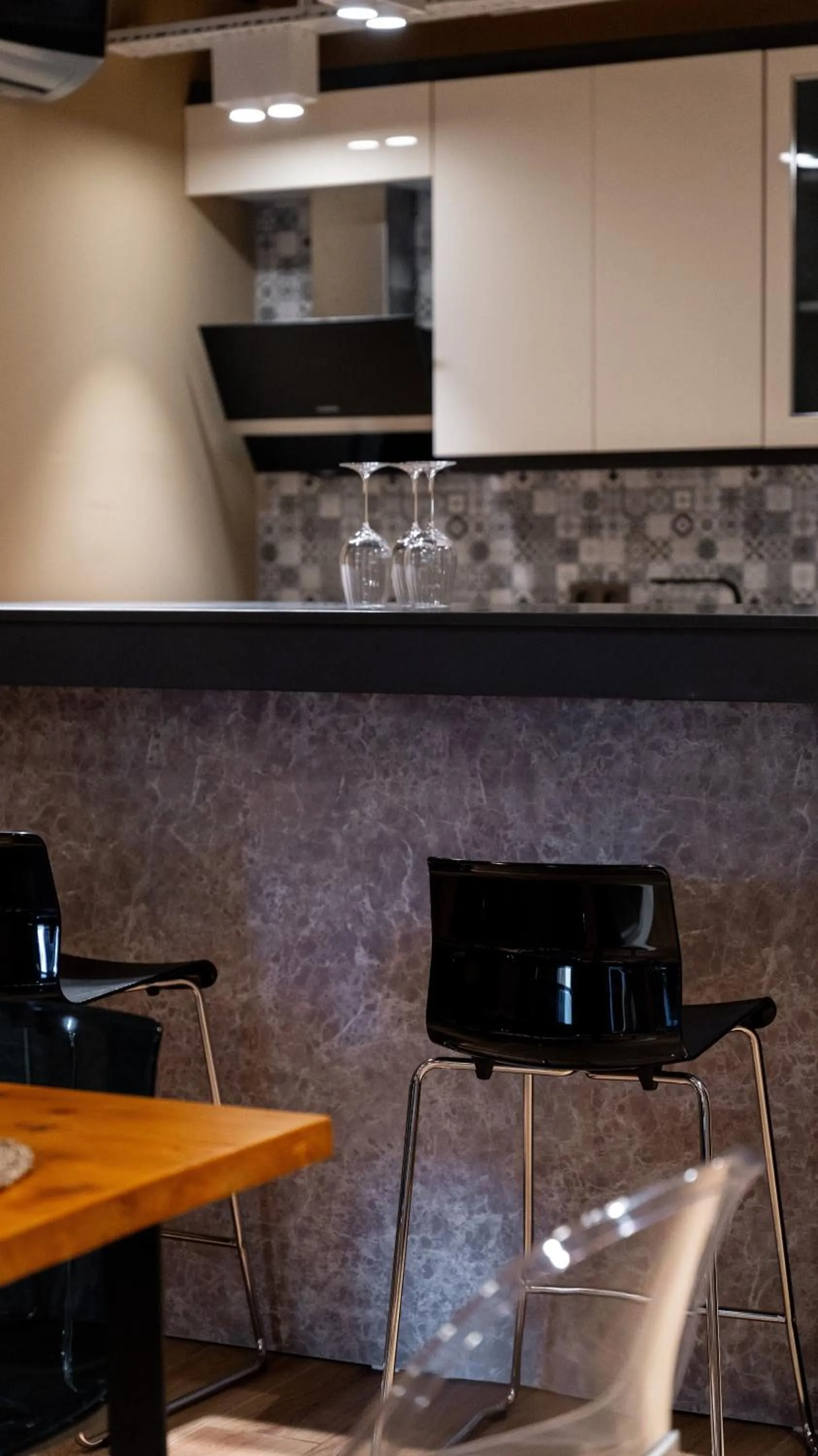 Coffee/tea facilities in DeCamondo Residence