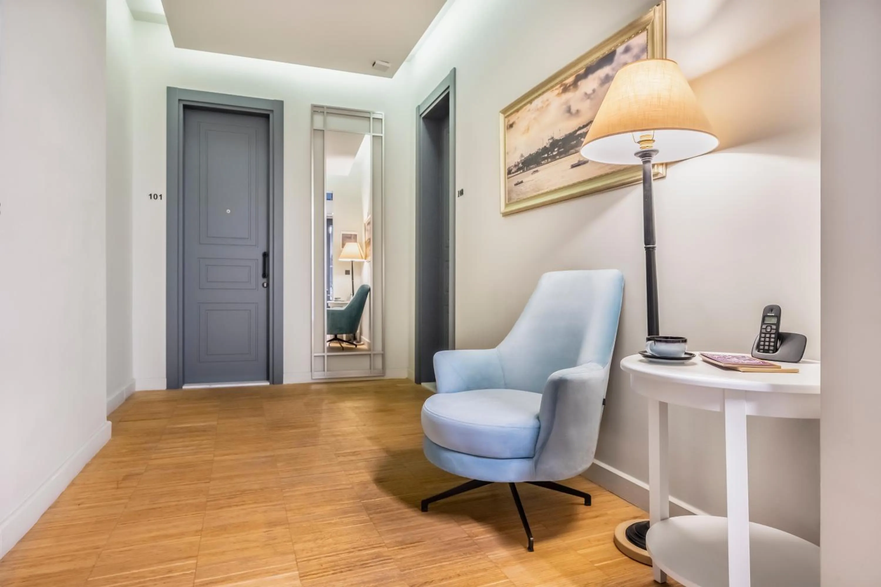 Seating area in DeCamondo Residence