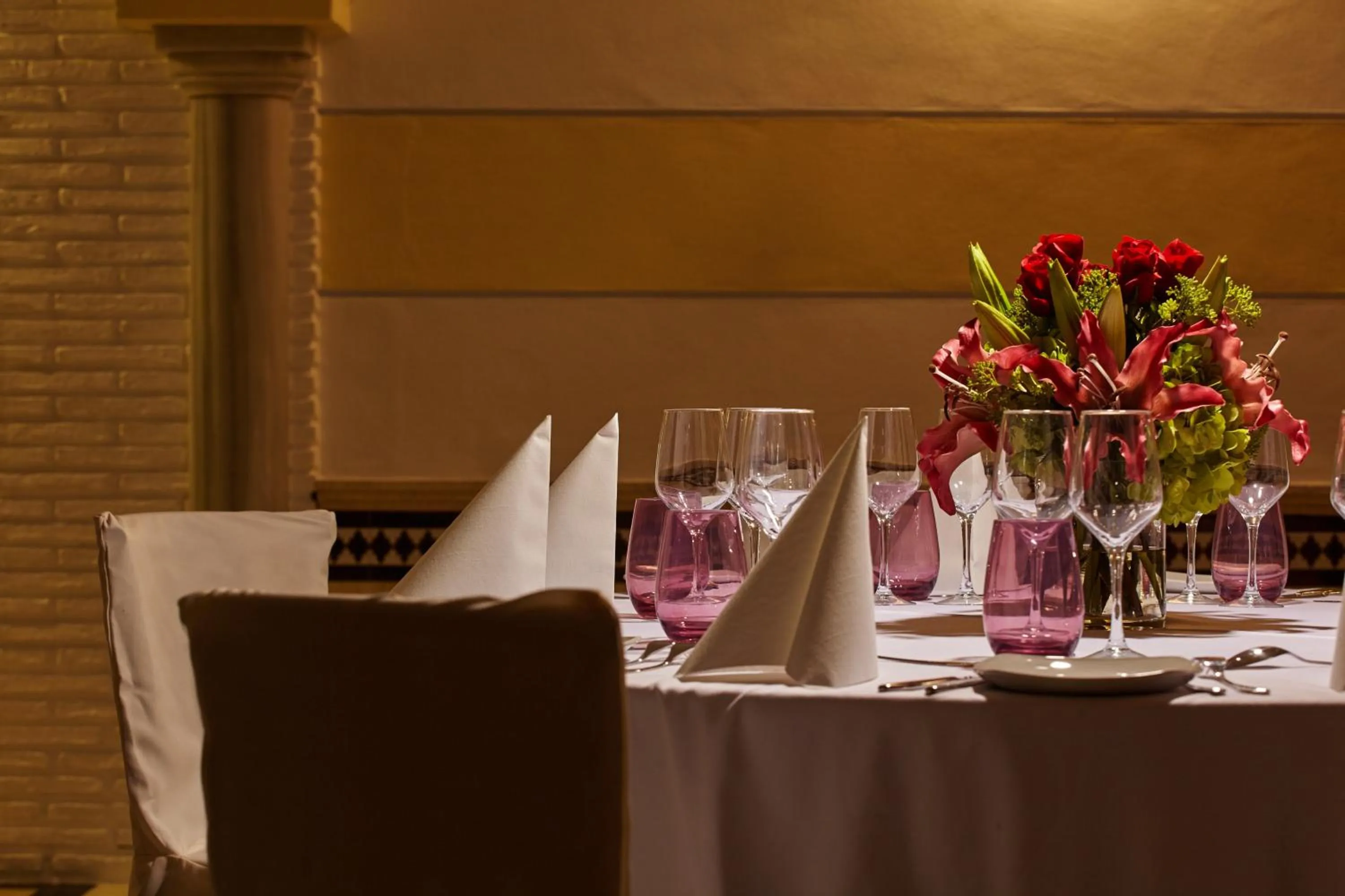 Restaurant/places to eat in Hotel Villa Flamenca