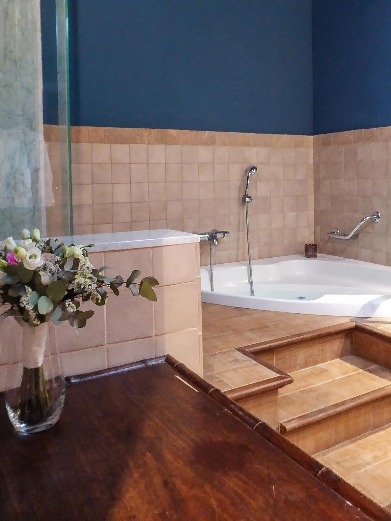 Bath in Termes Montbrio Hotel & Spa