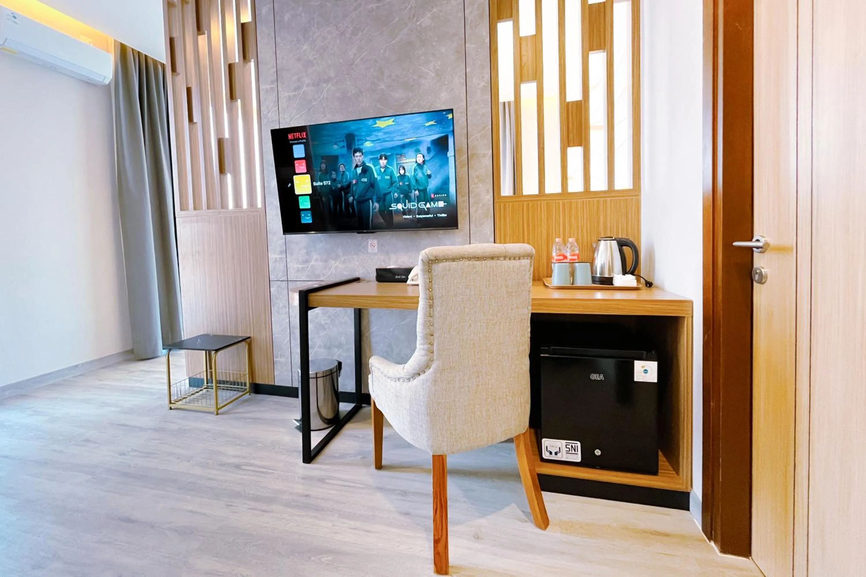 TV and multimedia in Front One Resort Indraloka Temanggung