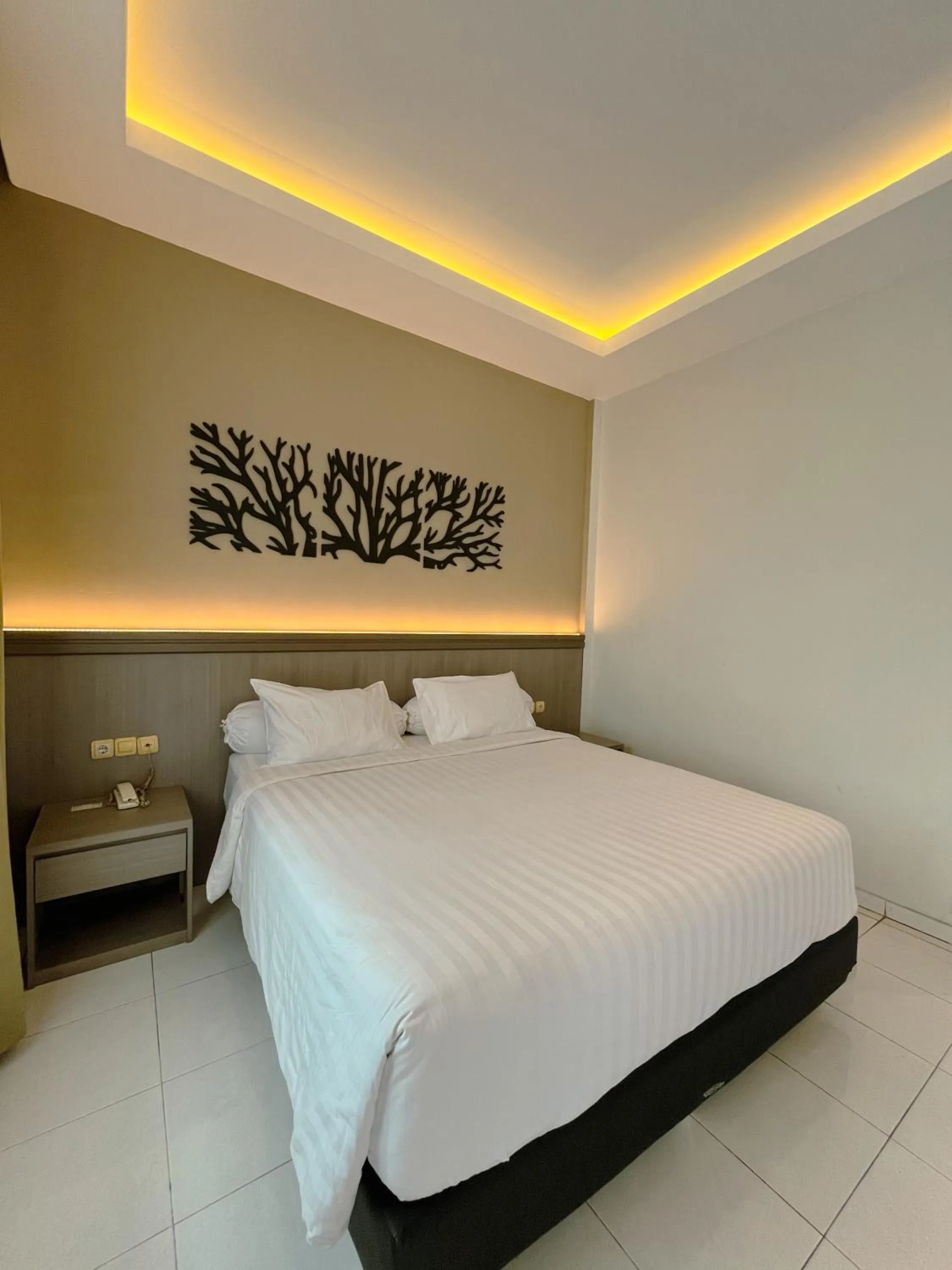 Bedroom, Bed in Front One Resort Indraloka Temanggung