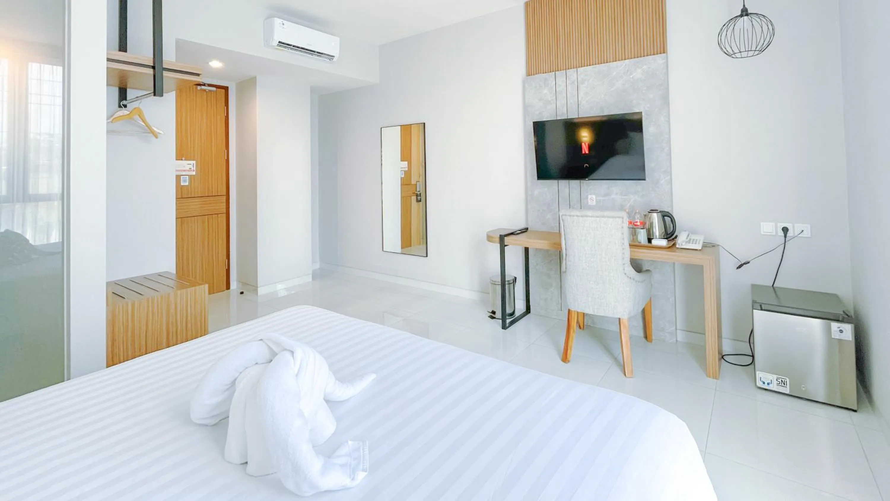 Bedroom, Bed in Front One Resort Indraloka Temanggung