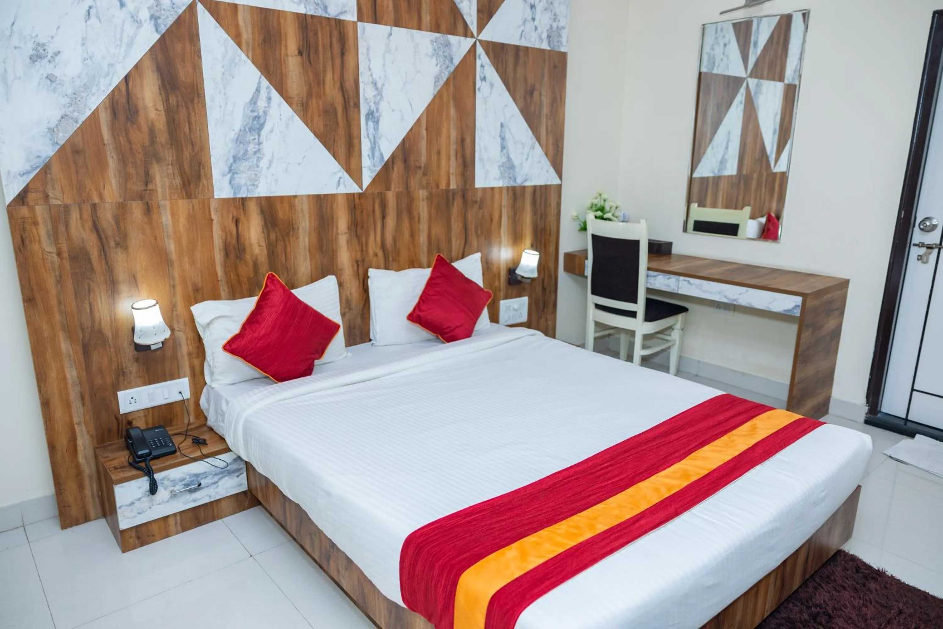 View (from property/room), Bed in Ishwerya Suites