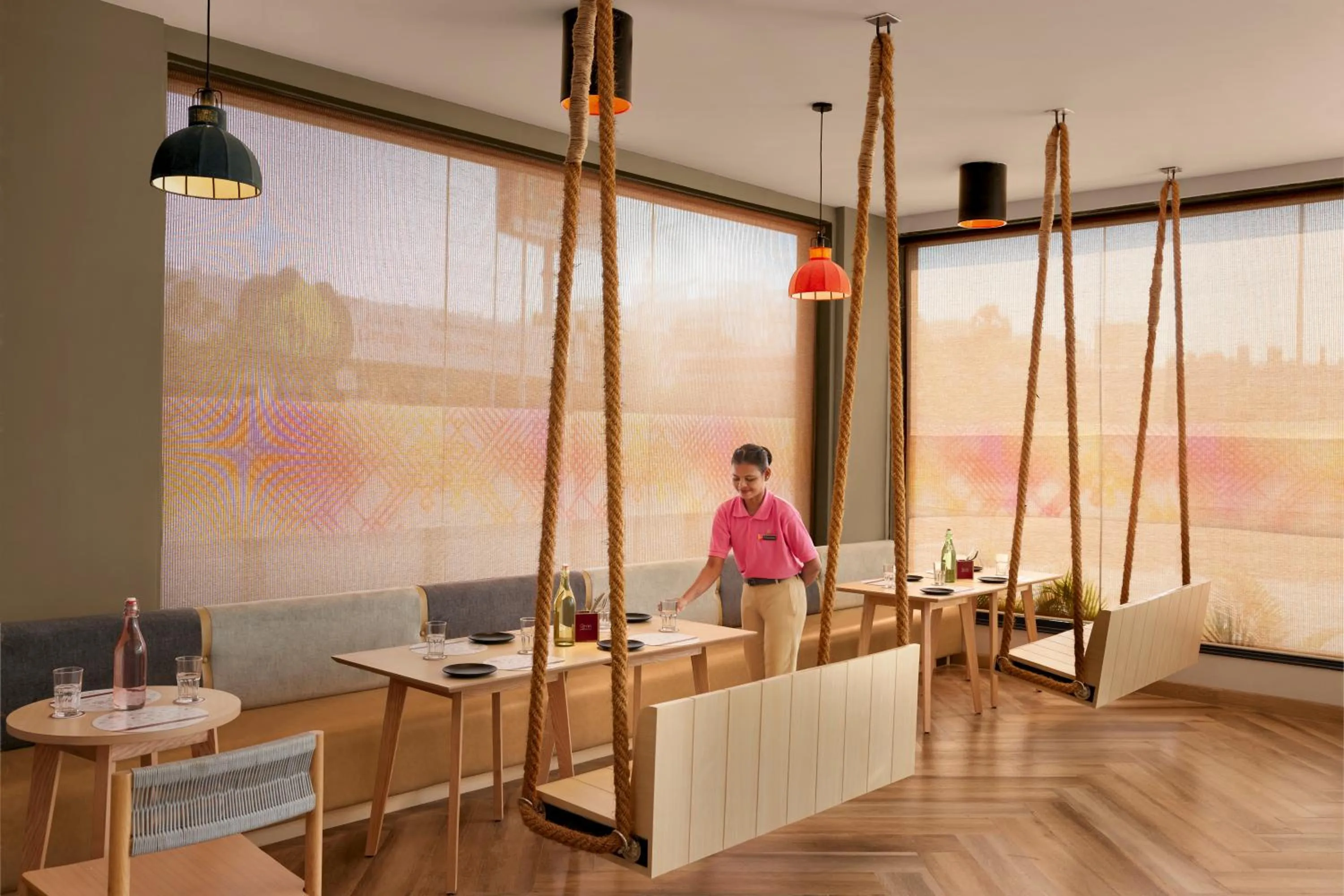 Restaurant/places to eat in Ginger Chennai OMR