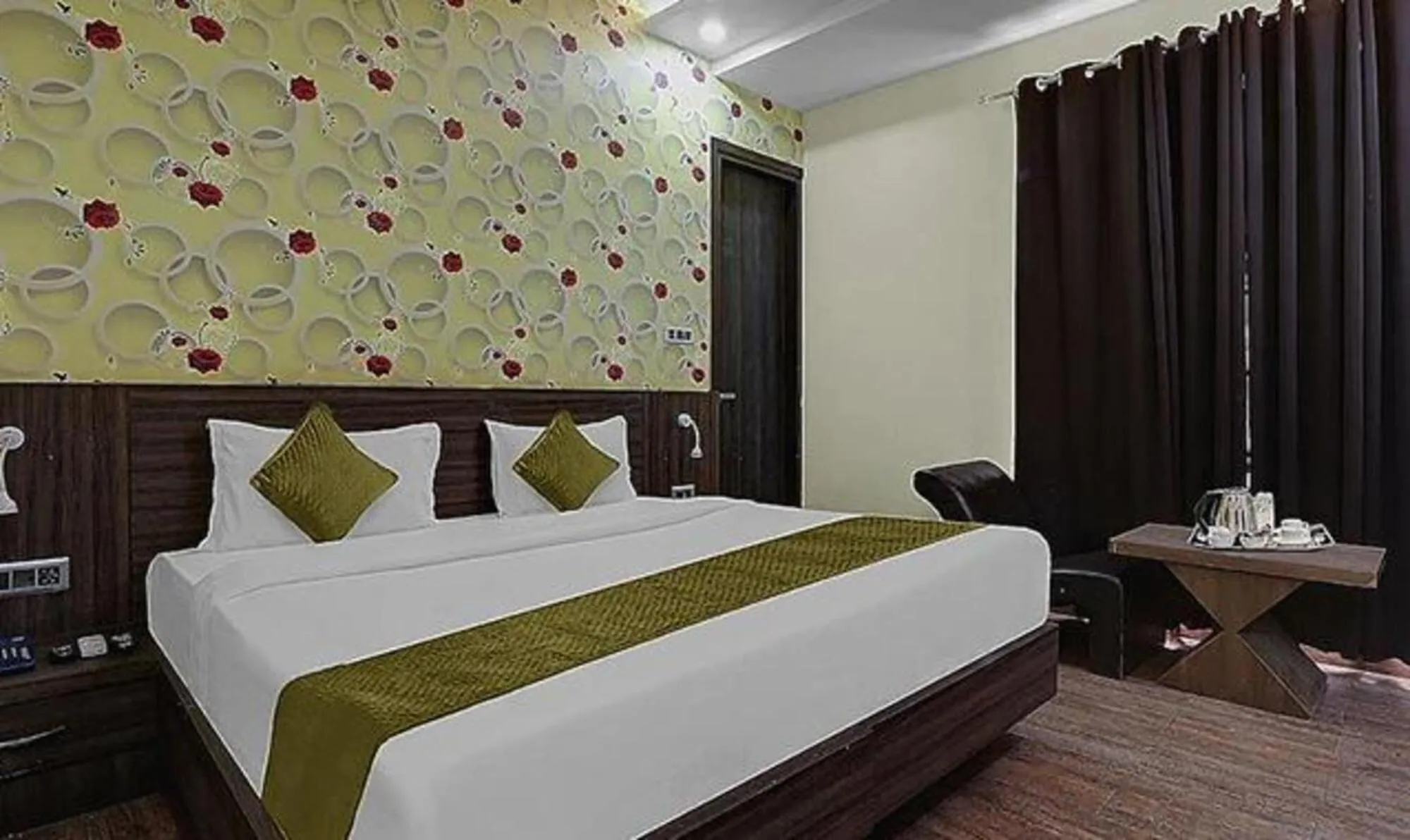 Bed in FabHotel Sam Inn