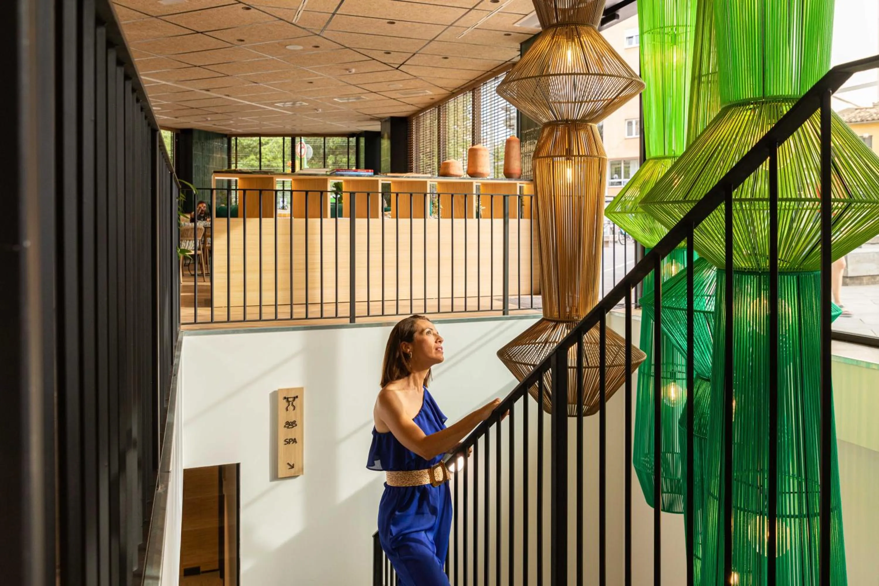 Decorative detail in JS Palma Plaza