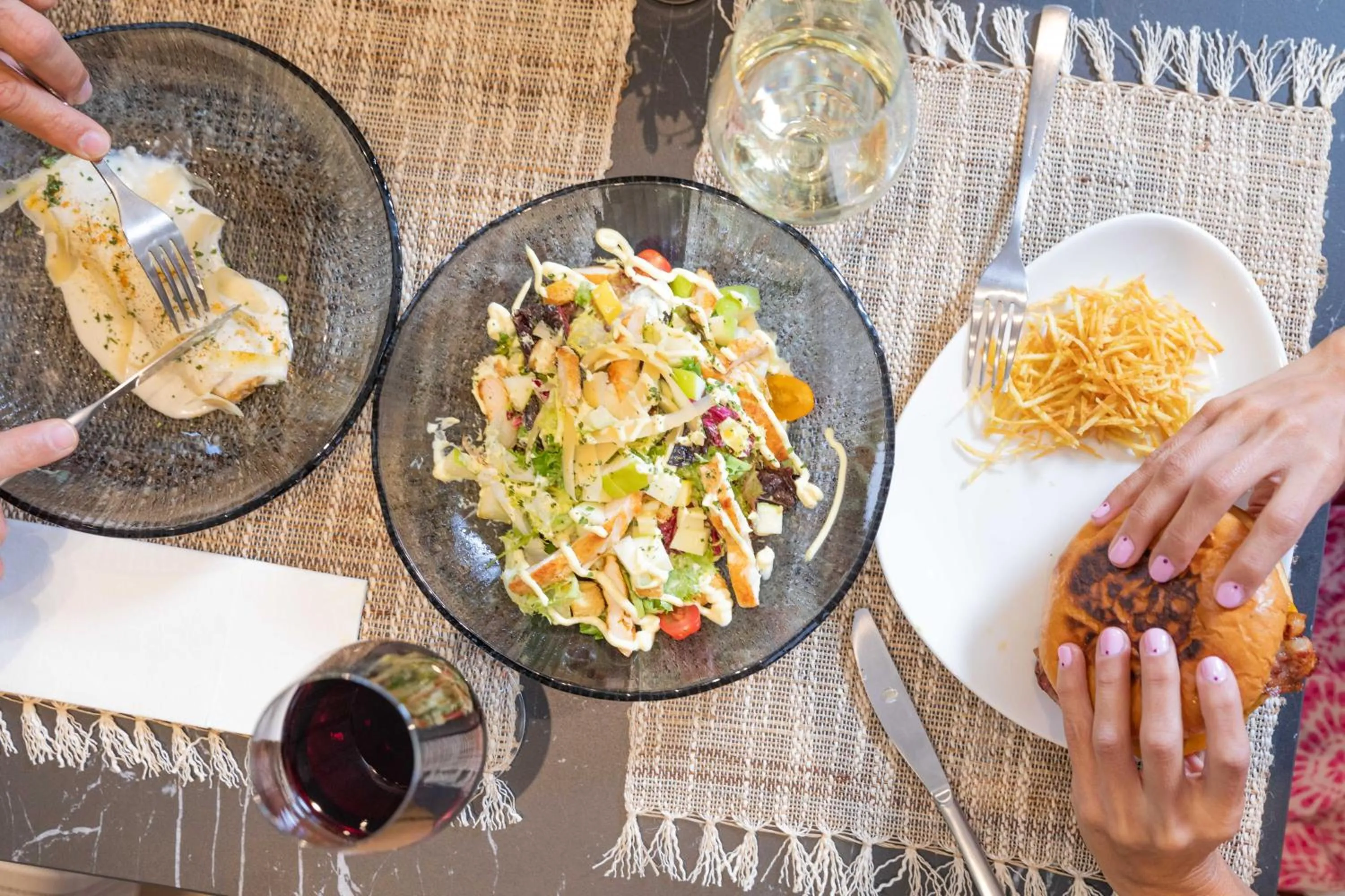 Food in JS Palma Plaza