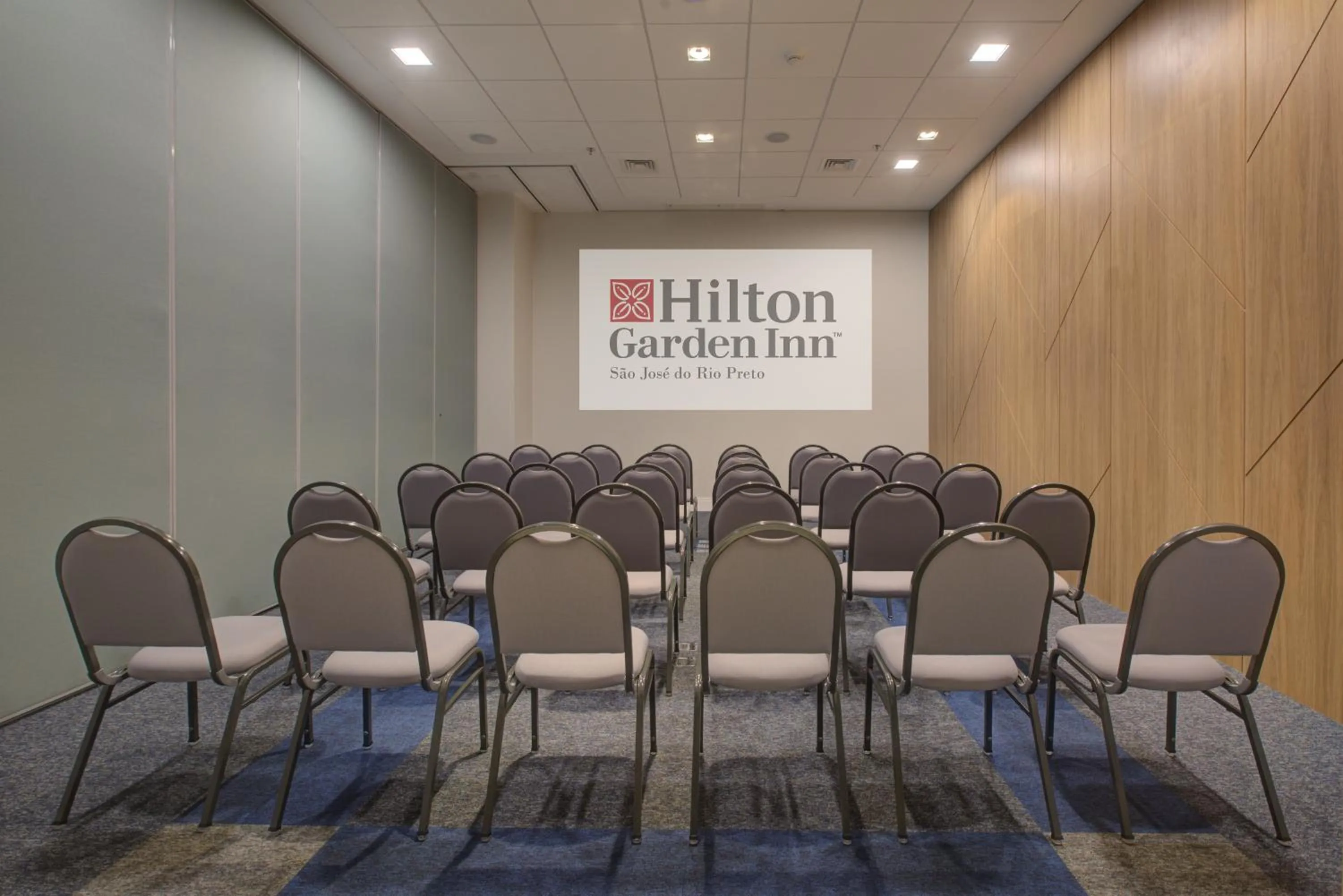 Meeting/conference room in Hilton Garden Inn São José do Rio Preto