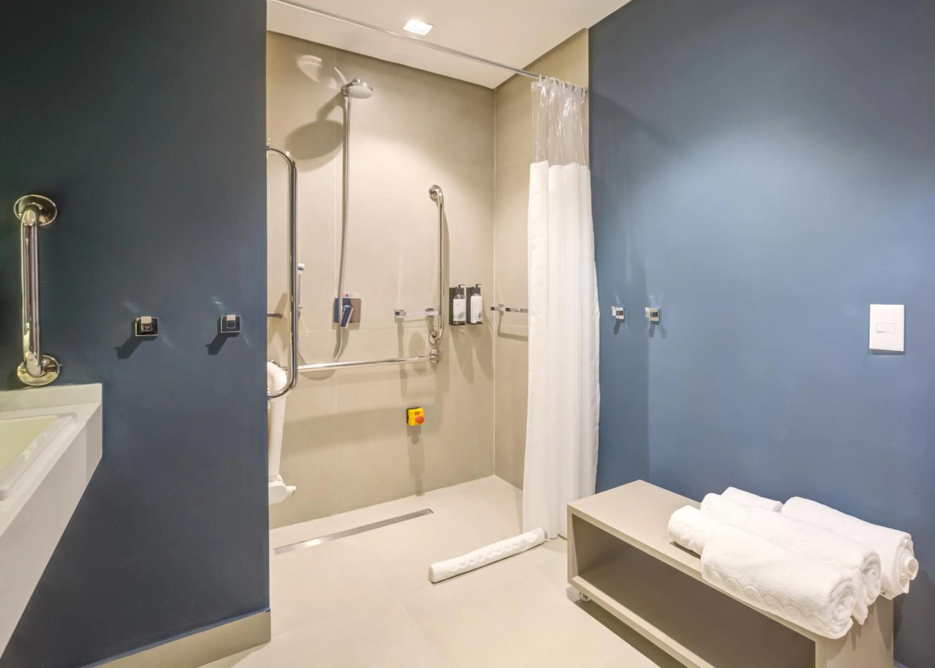 Bathroom in Hilton Garden Inn São José do Rio Preto