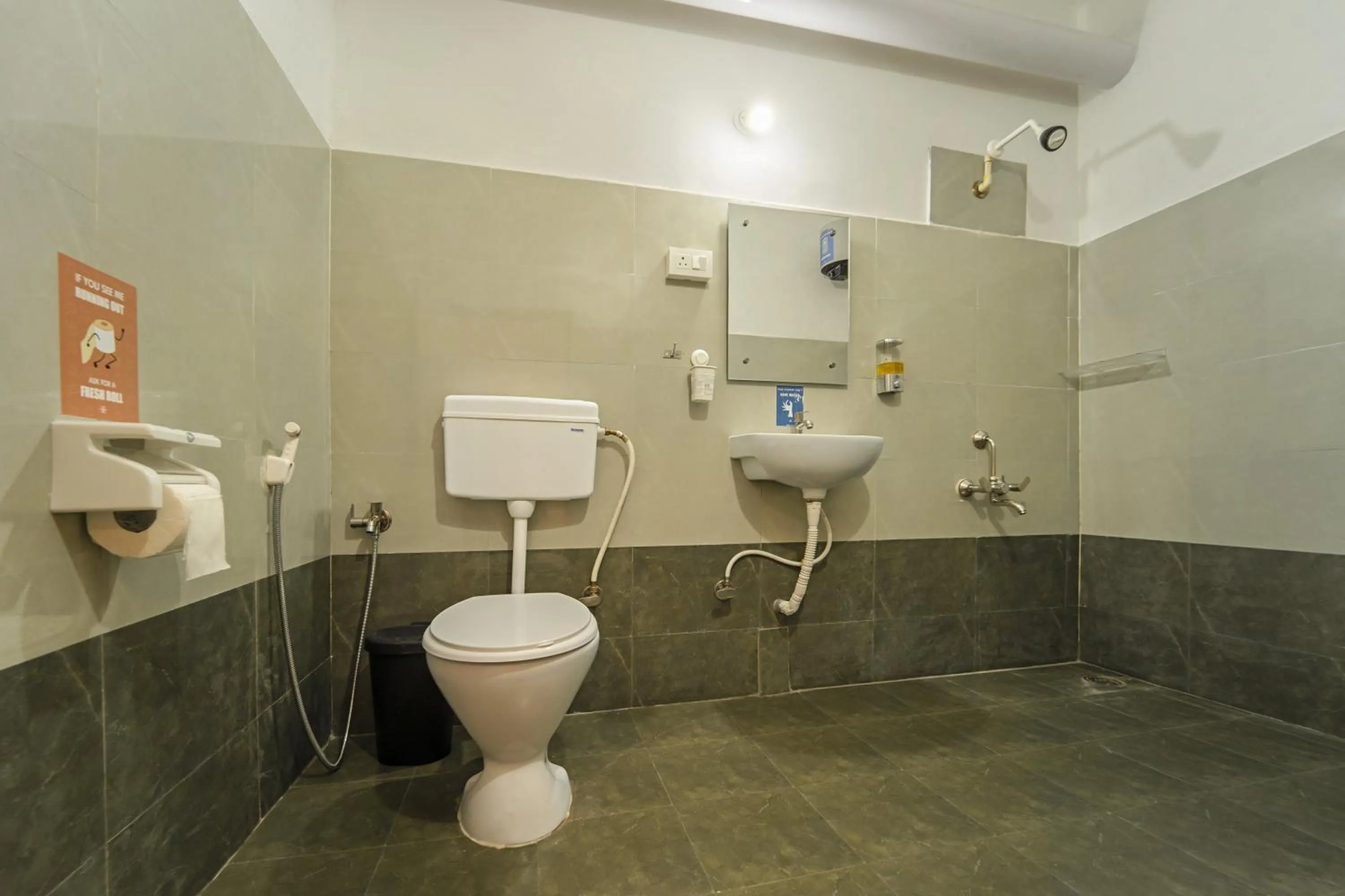 Shower in Zostel Hyderabad