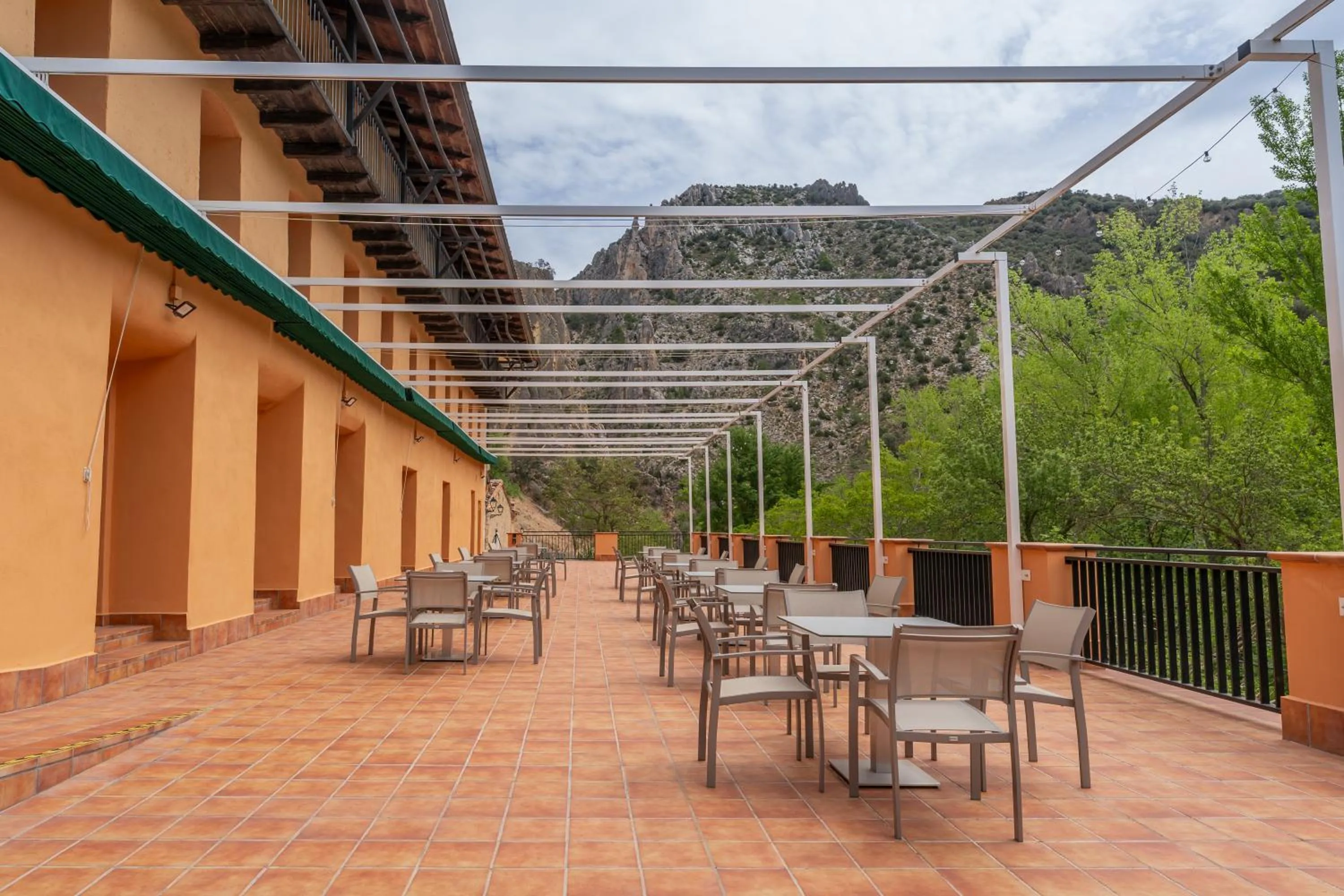 Balcony/Terrace in Hotel de La Trucha