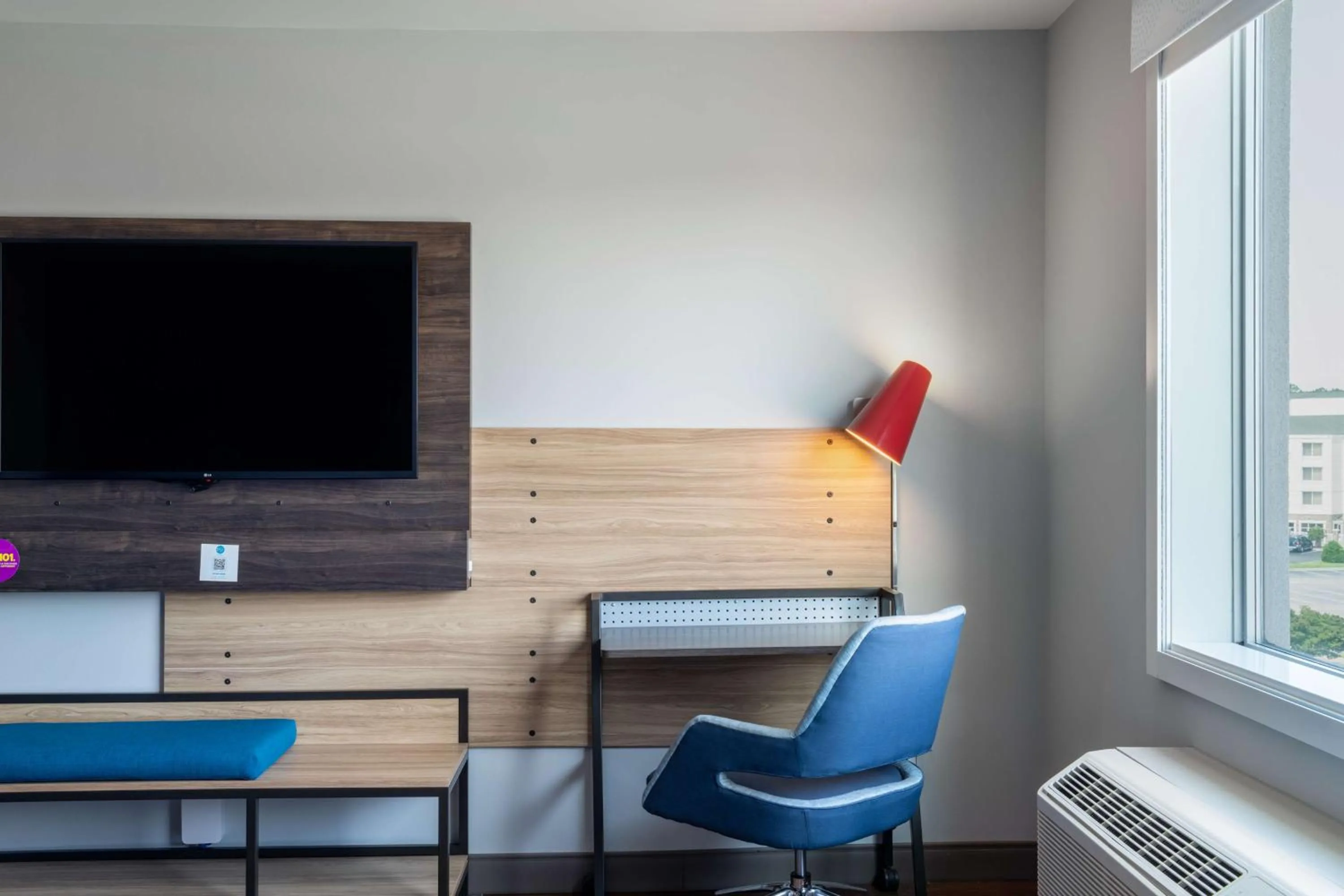 Bedroom in Tru By Hilton Fayetteville Fort Bragg