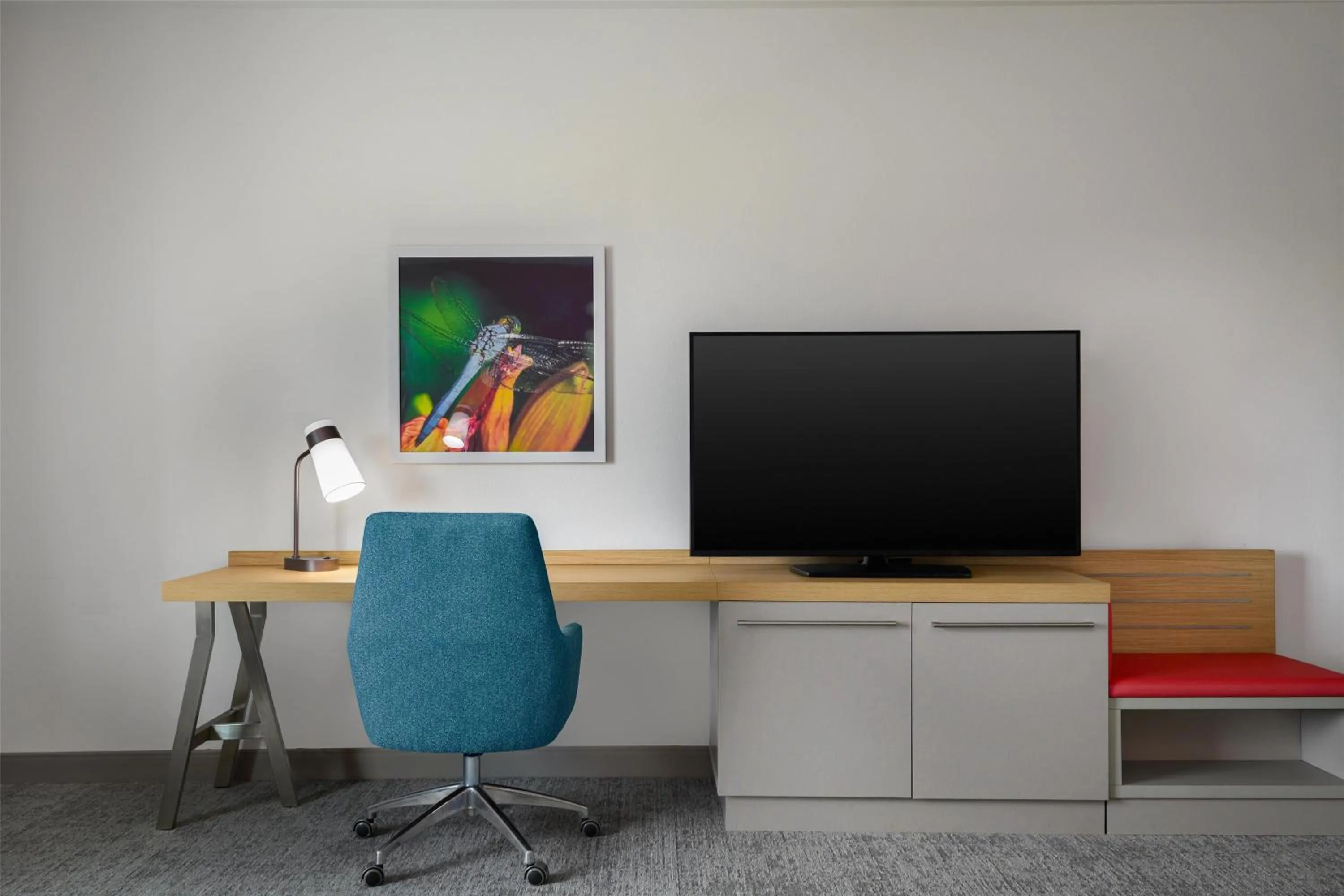 Bedroom in Hilton Garden Inn Orlando I-4 Millenia Blvd Mall