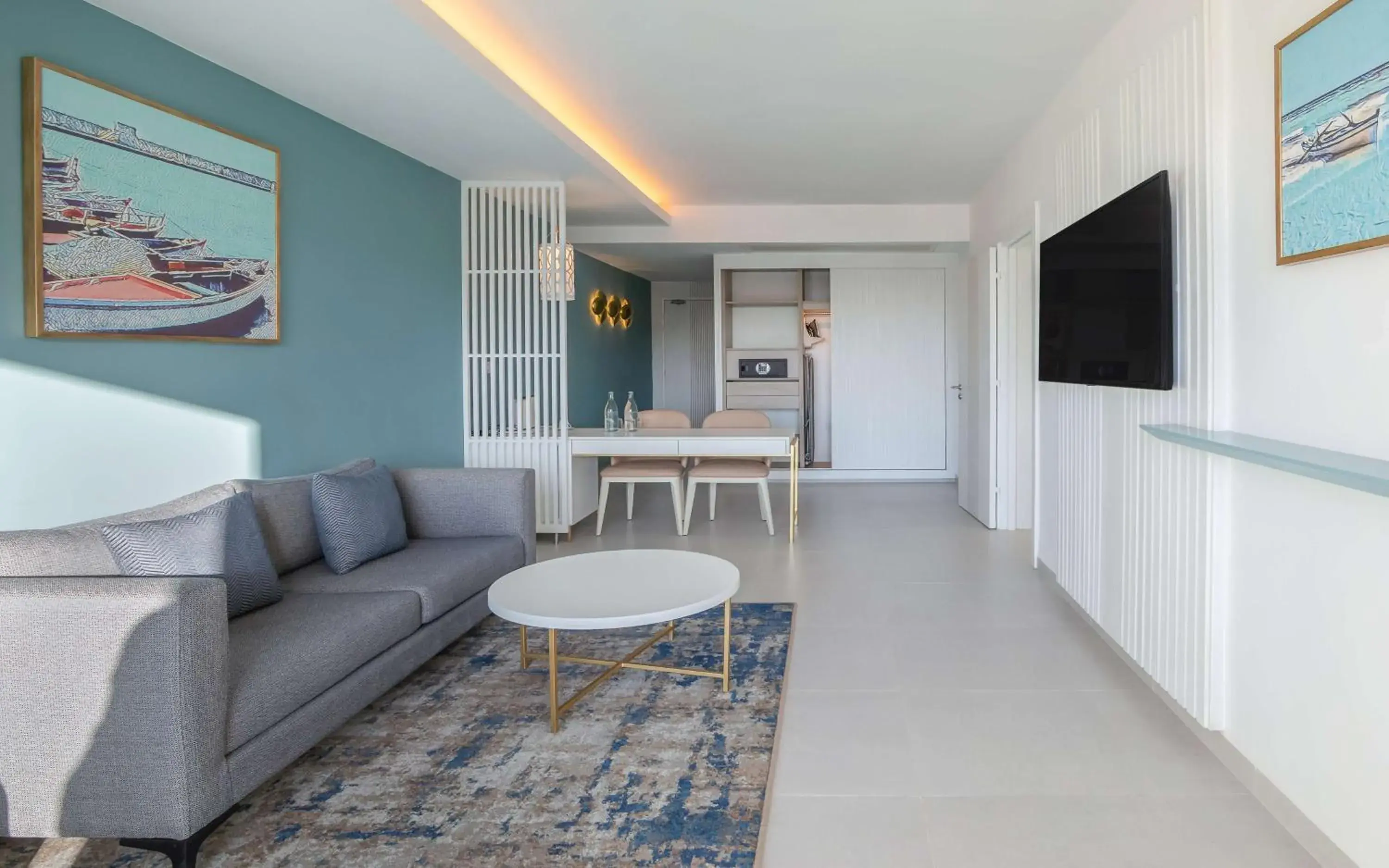 One-Bedroom King Suite in Hilton Skanes Monastir Beach Resort One-Bedroom King Suite in Hilton Skanes Monastir Beach Resort