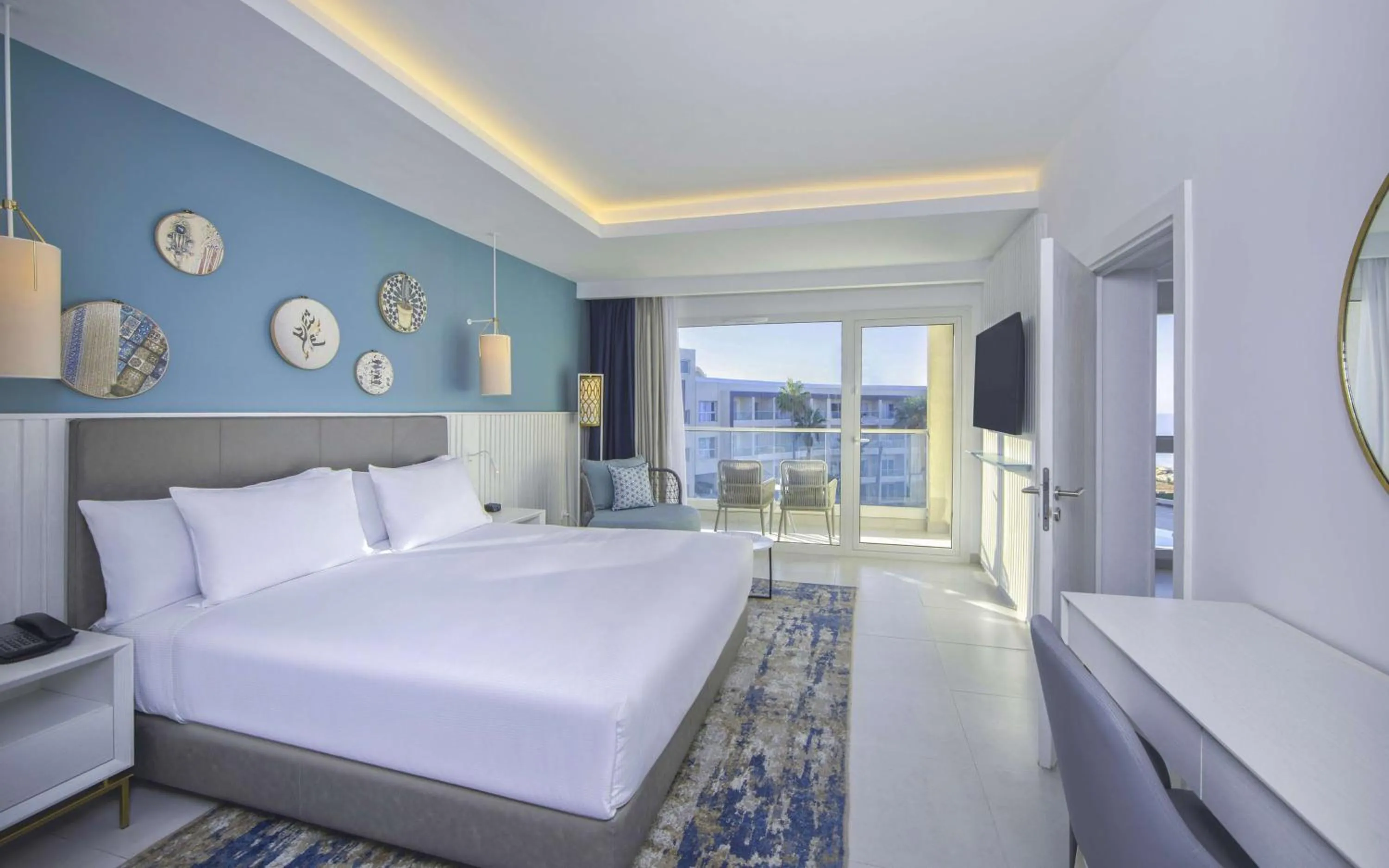Bedroom, Bed in Hilton Skanes Monastir Beach Resort