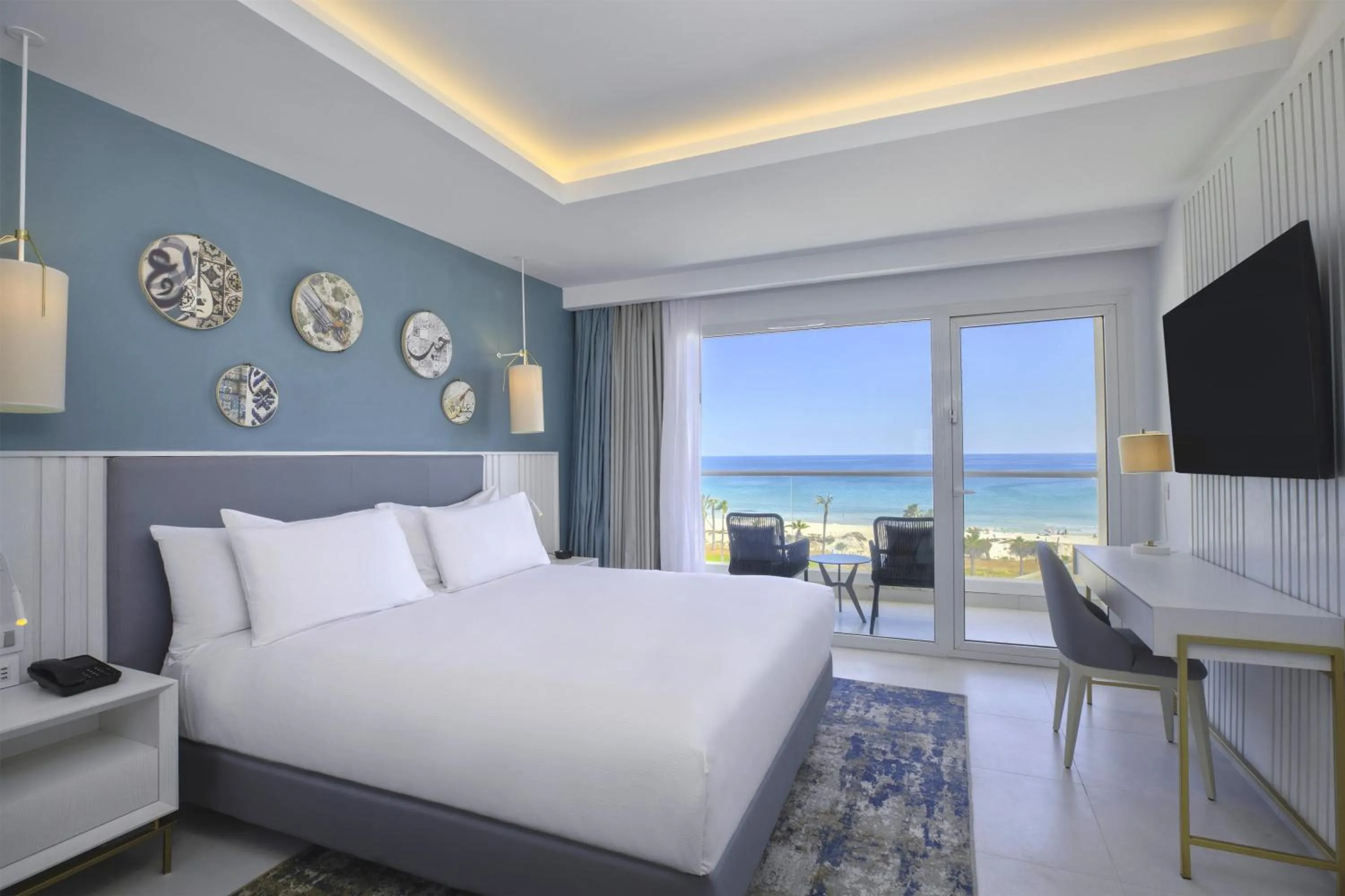 Bed in Hilton Skanes Monastir Beach Resort