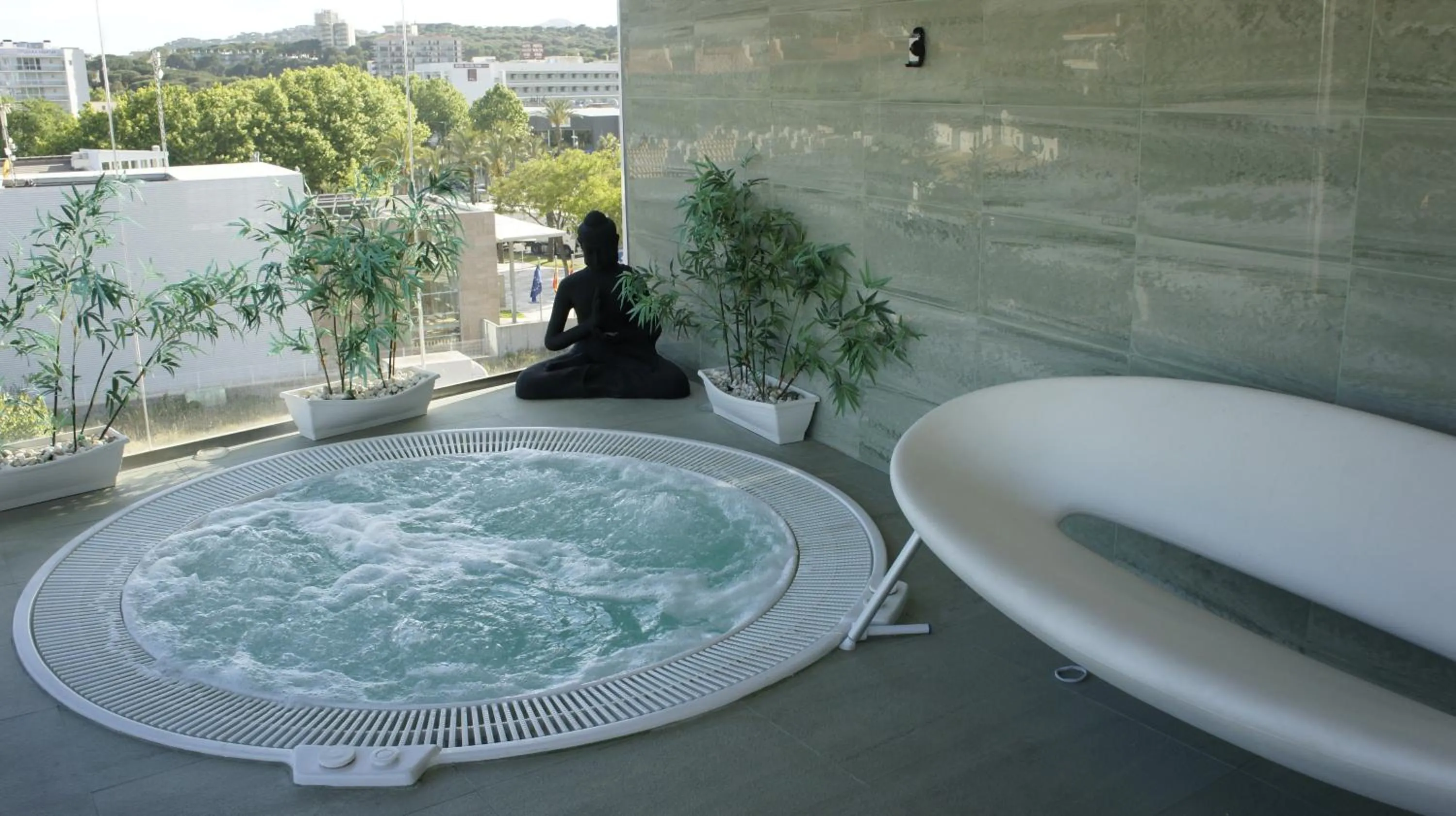 Day in Hotel Spa Pinar del Mar