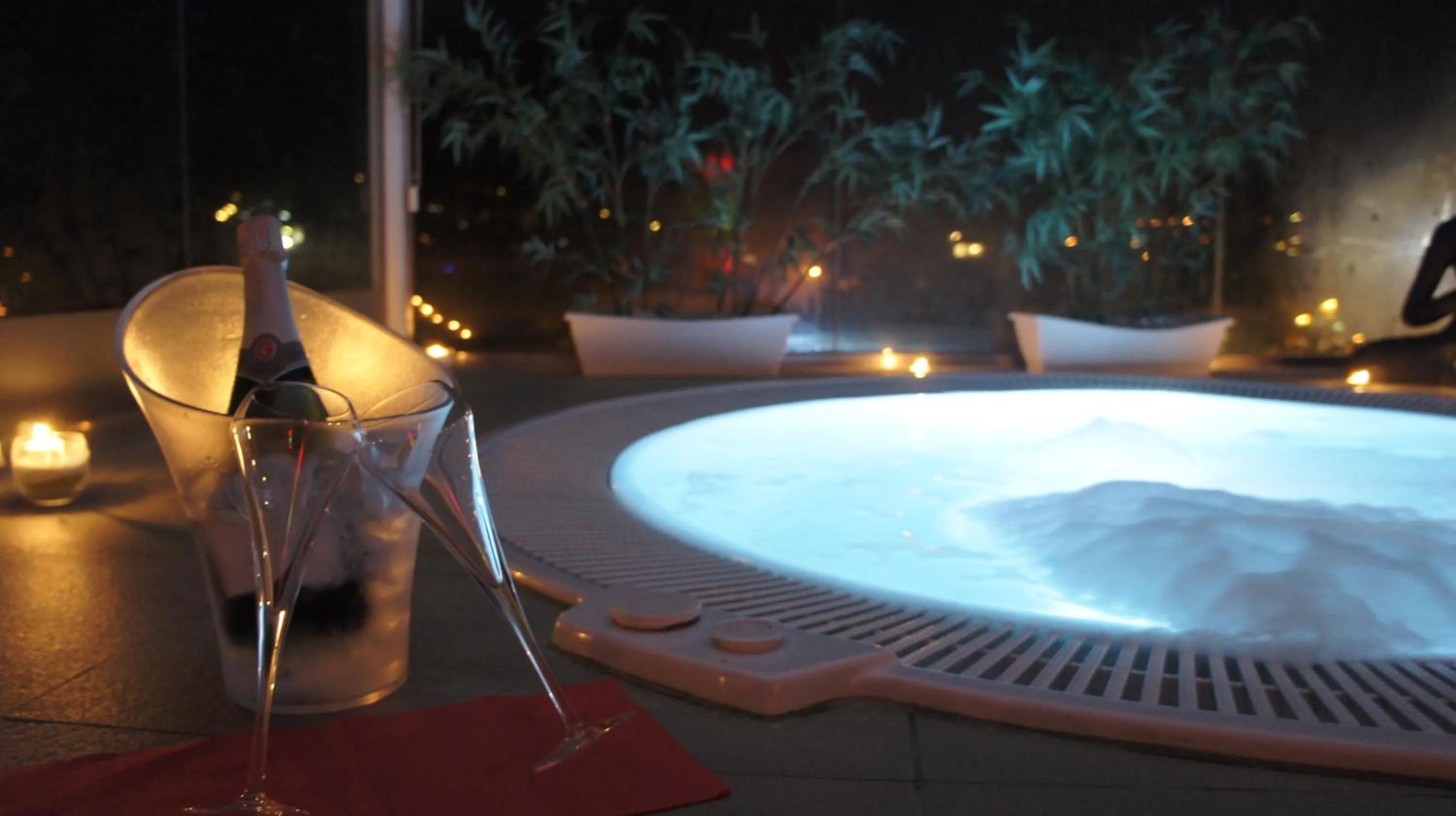 Night in Hotel Spa Pinar del Mar