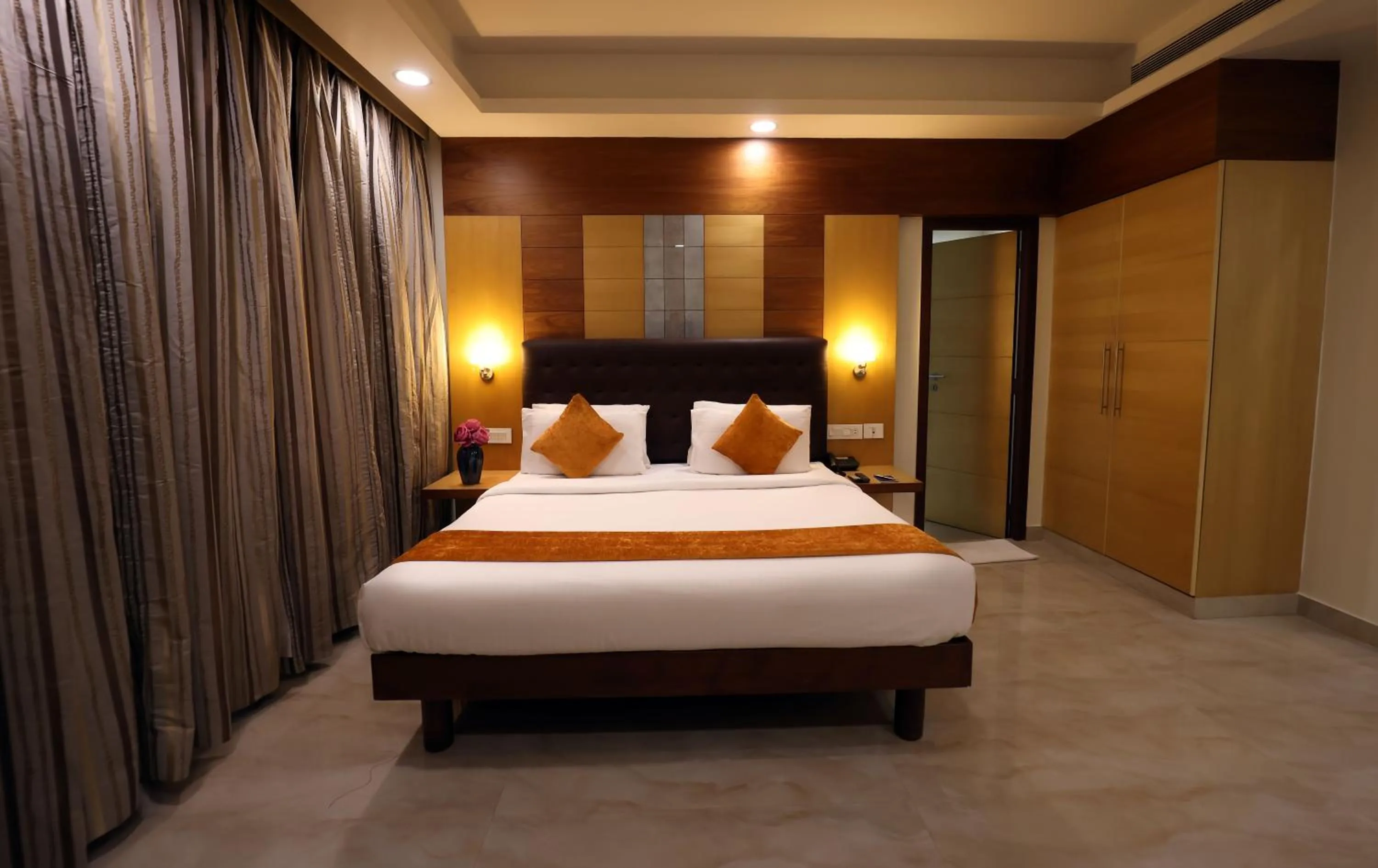 Bed in Anukulas Residency - Vellore