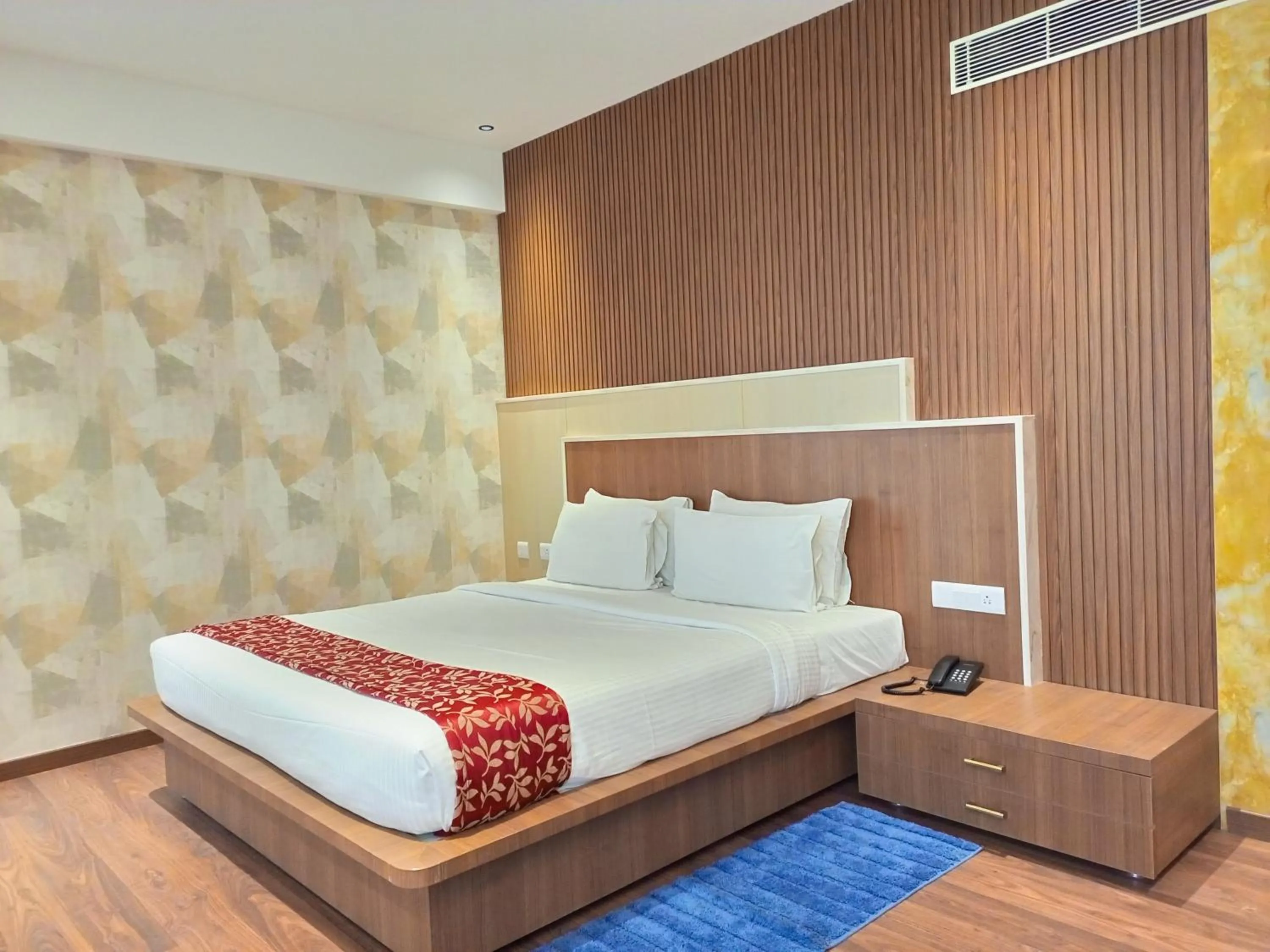 Bed in Anukulas Residency - Vellore